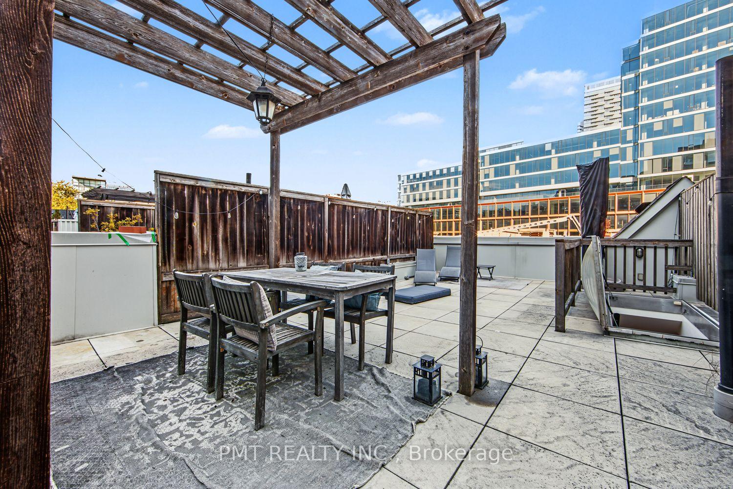 Photo 30 of Unit 23, 11 Niagara Street, Toronto, Waterfront Communities — HOMEH