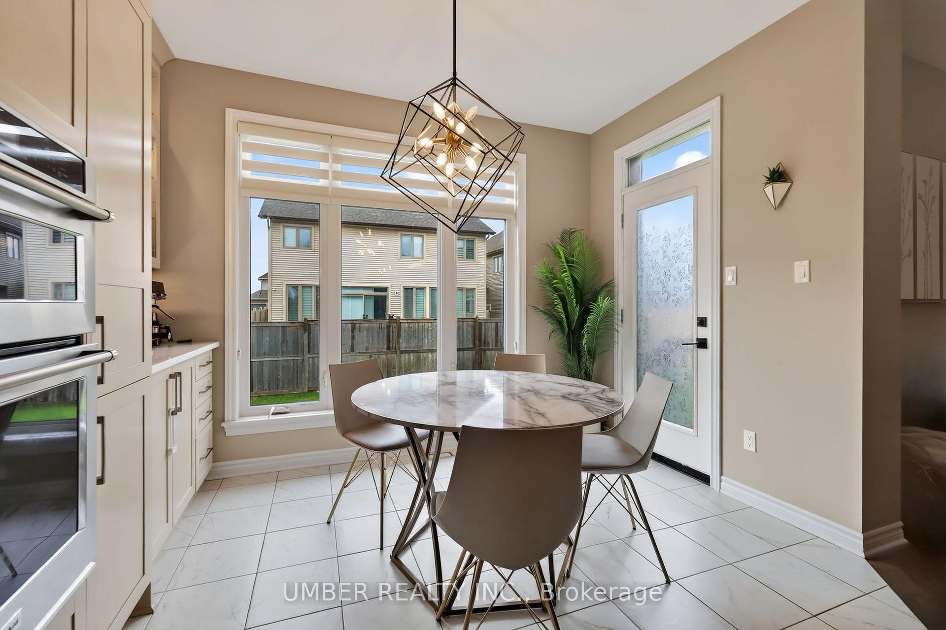Photo 11 of 256 Trollius Way, Ottawa, Blossom Park/Kemp Park/Findlay Creek — HOMEH