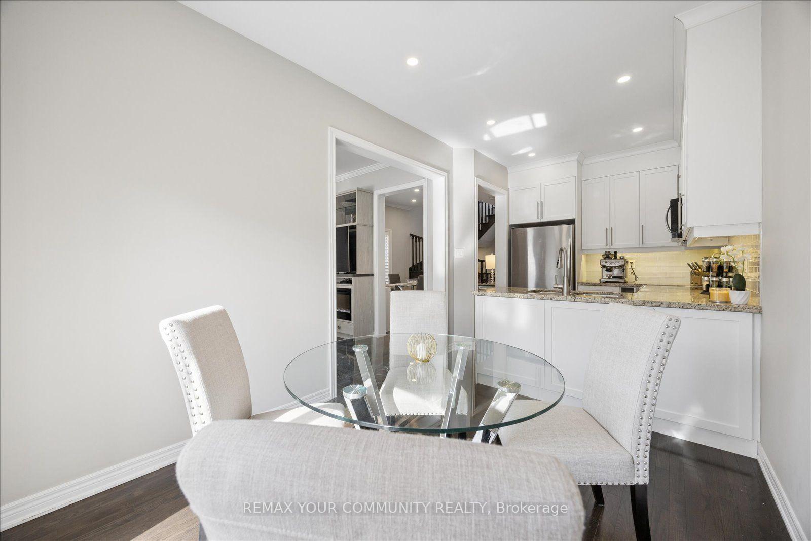 Photo 16 of 41 Lauderdale Drive, Vaughan, Patterson — HOMEH