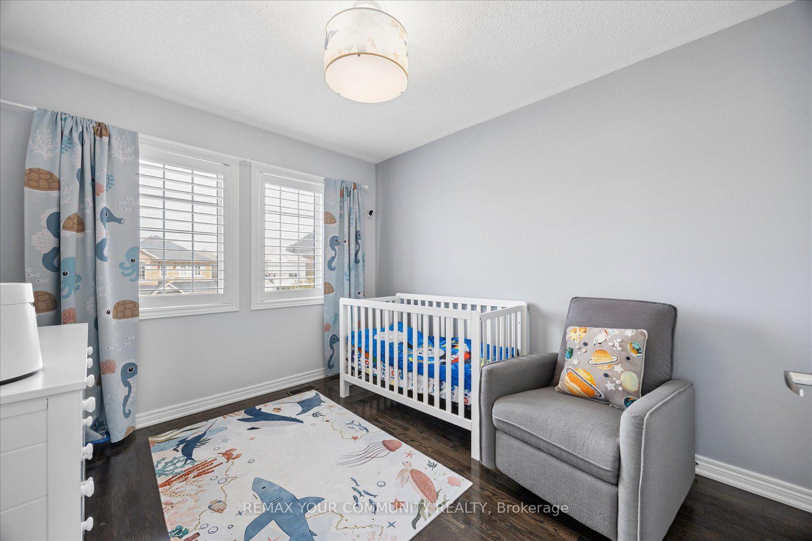Photo 22 of 41 Lauderdale Drive, Vaughan, Patterson — HOMEH