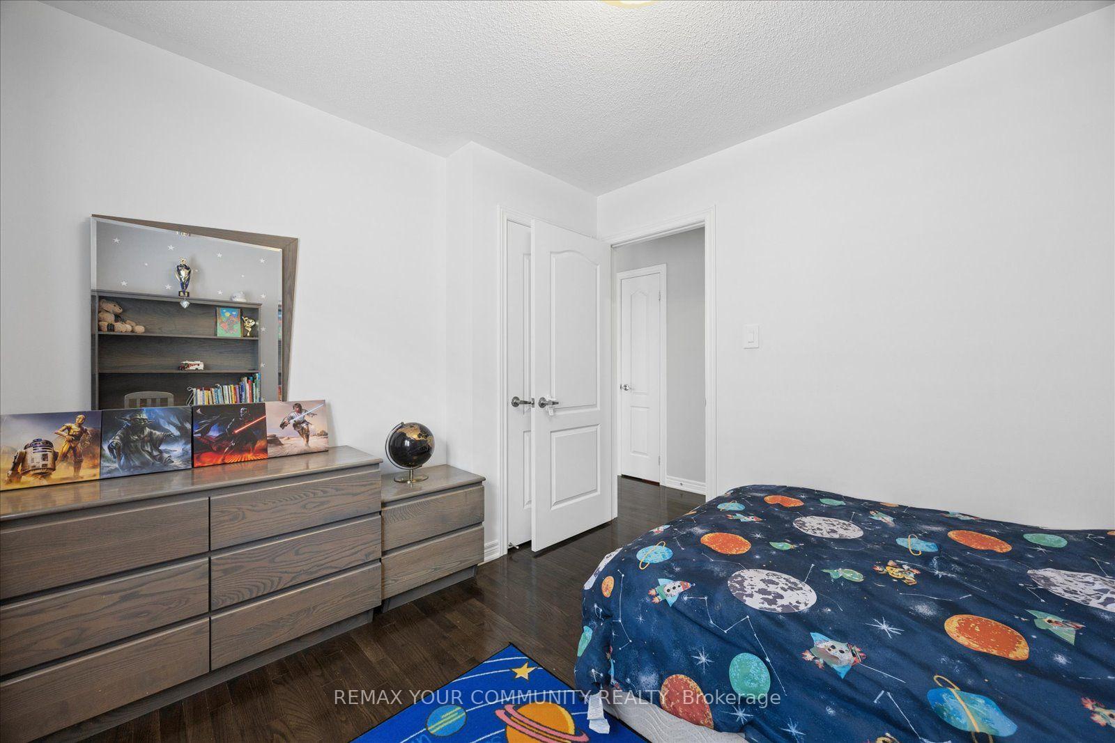 Photo 26 of 41 Lauderdale Drive, Vaughan, Patterson — HOMEH