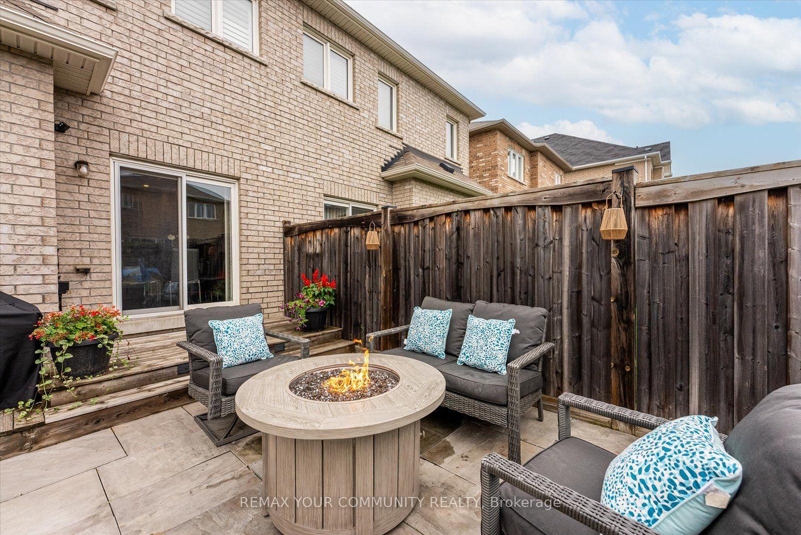 Photo 39 of 41 Lauderdale Drive, Vaughan, Patterson — HOMEH