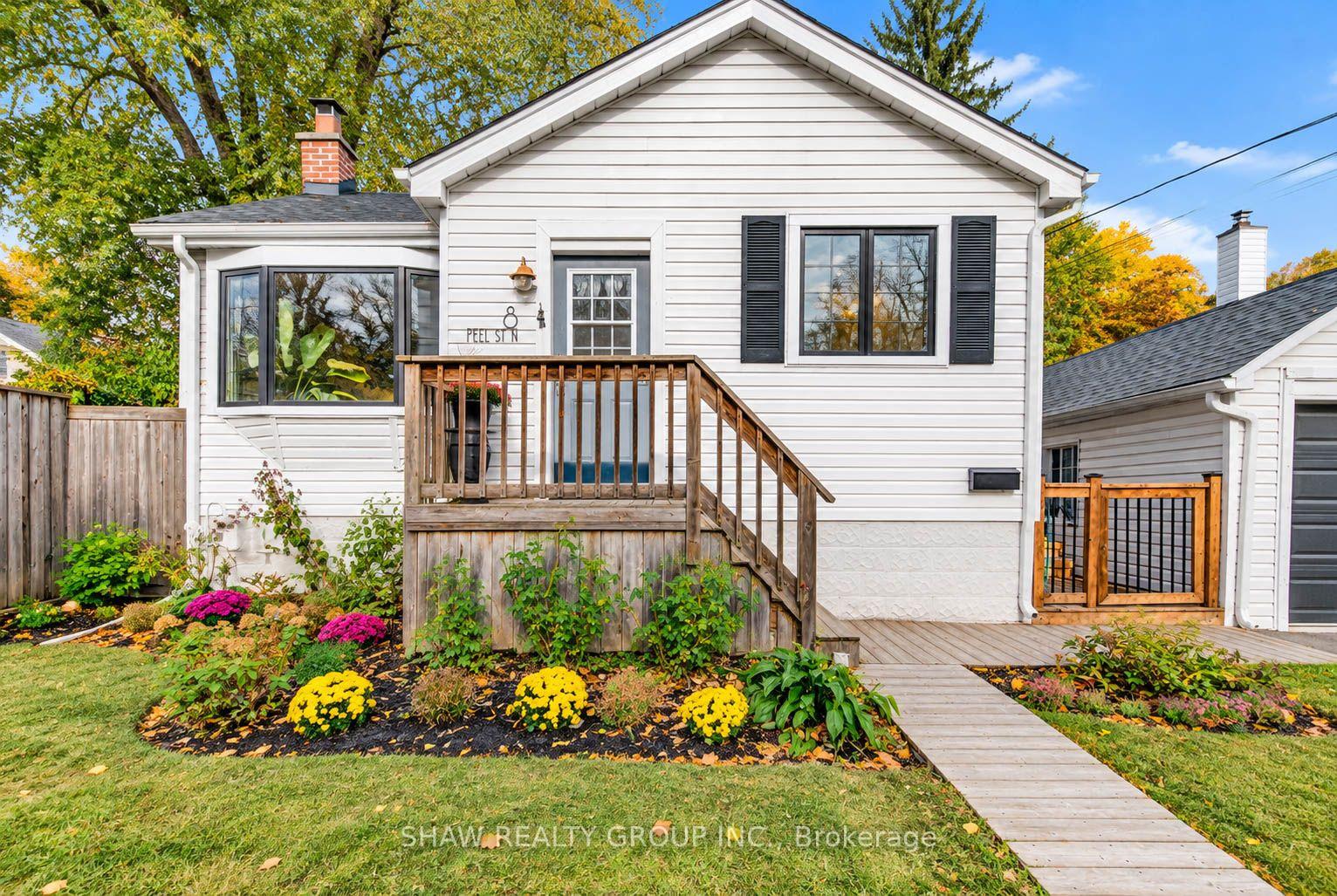 Photo 3 of 8 Peel Street, Hamilton, Cootes Paradise — HOMEH