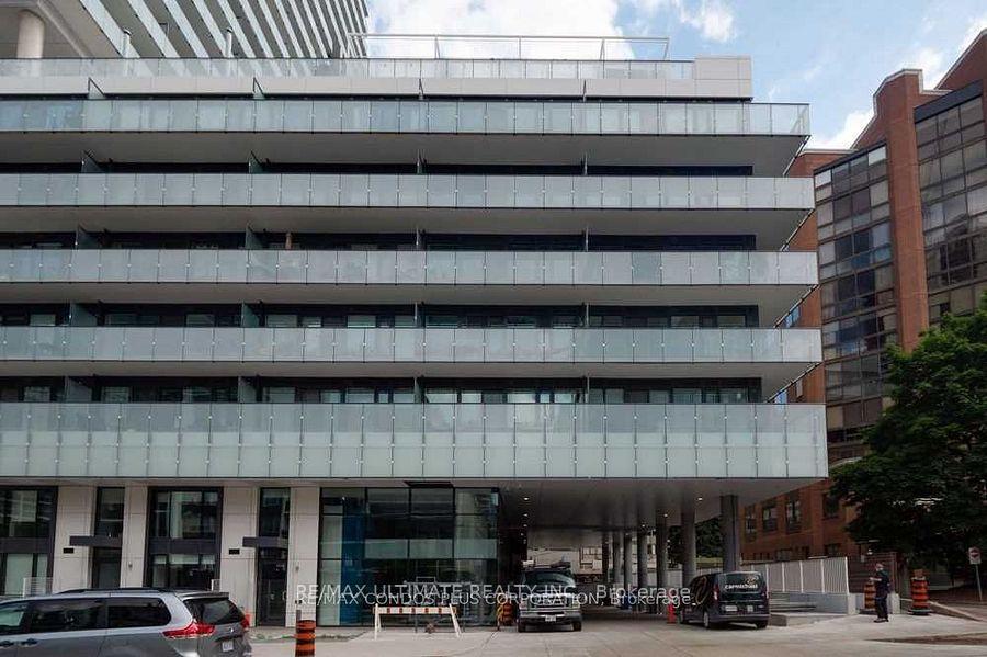Photo 3 of Unit 3512, 161 Roehampton Avenue, Toronto, Mount Pleasant West — HOMEH