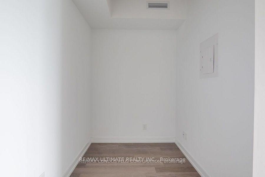Photo 7 of Unit 3512, 161 Roehampton Avenue, Toronto, Mount Pleasant West — HOMEH