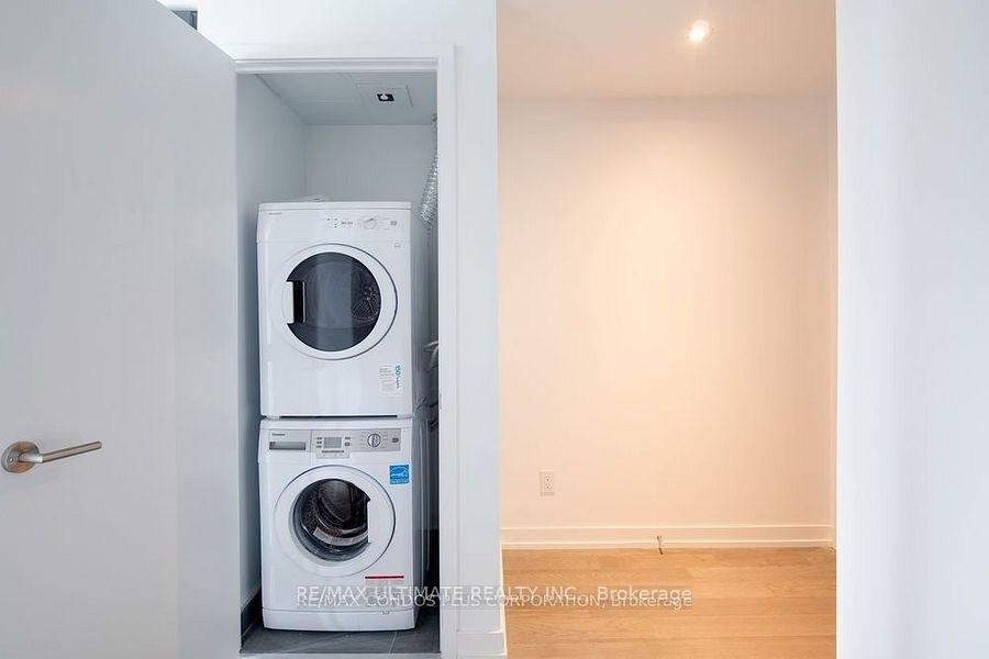 Photo 9 of Unit 3512, 161 Roehampton Avenue, Toronto, Mount Pleasant West — HOMEH
