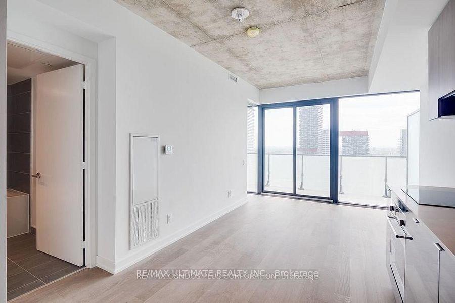 Photo 12 of Unit 3512, 161 Roehampton Avenue, Toronto, Mount Pleasant West — HOMEH