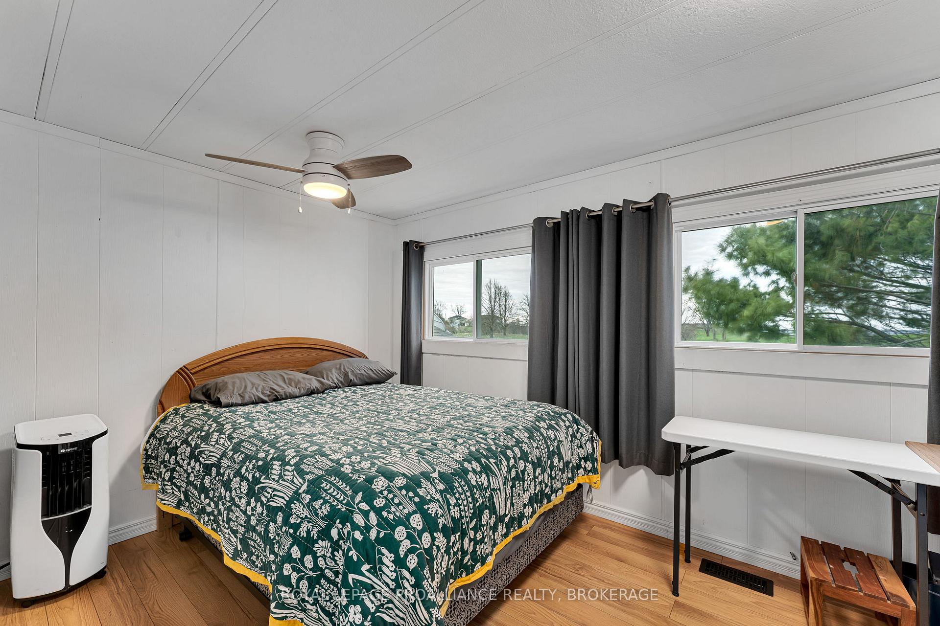 Photo 22 of 26 Kapyong Crescent, Kingston, Kingston East (Incl CFB Kingston) — HOMEH