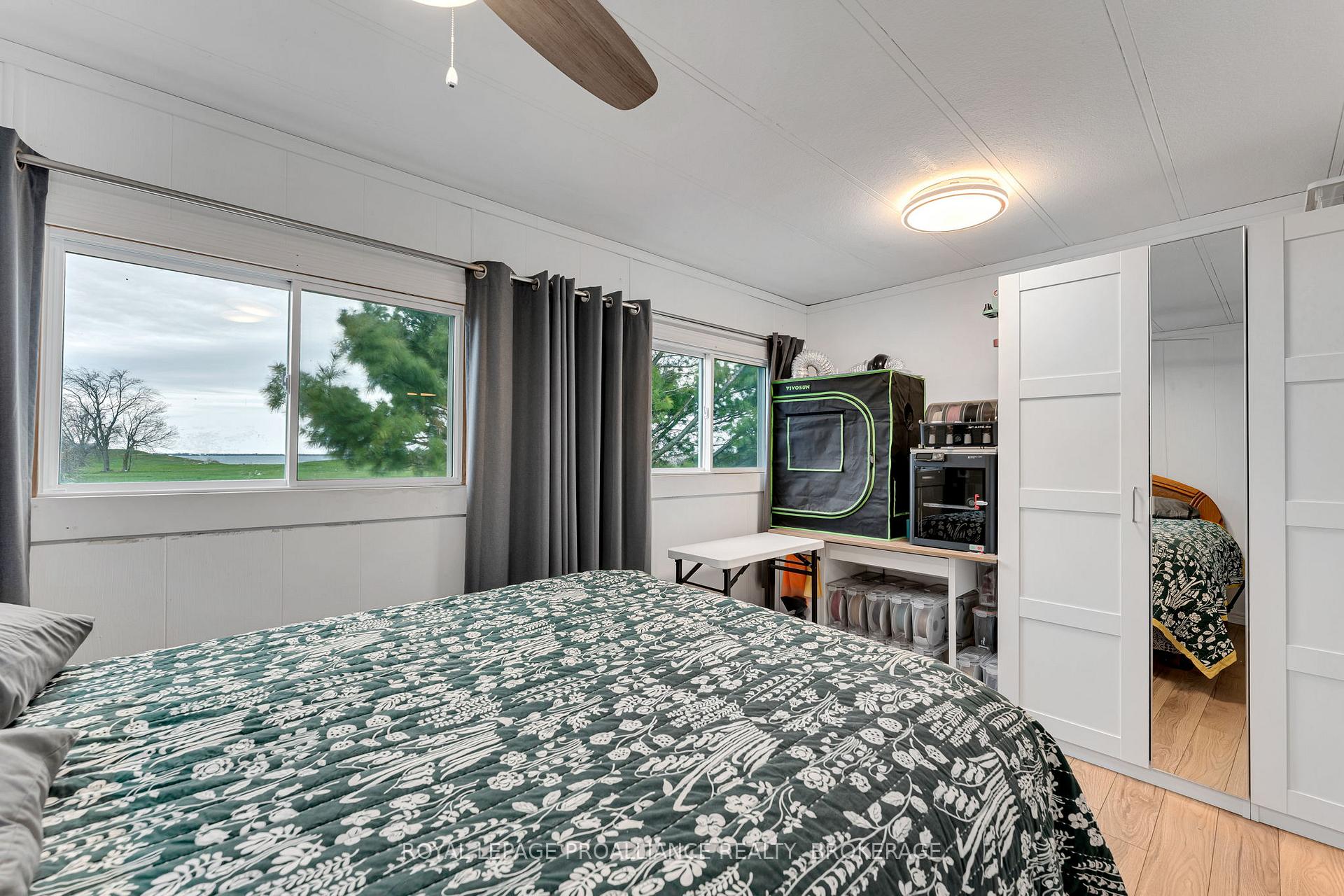 Photo 24 of 26 Kapyong Crescent, Kingston, Kingston East (Incl CFB Kingston) — HOMEH