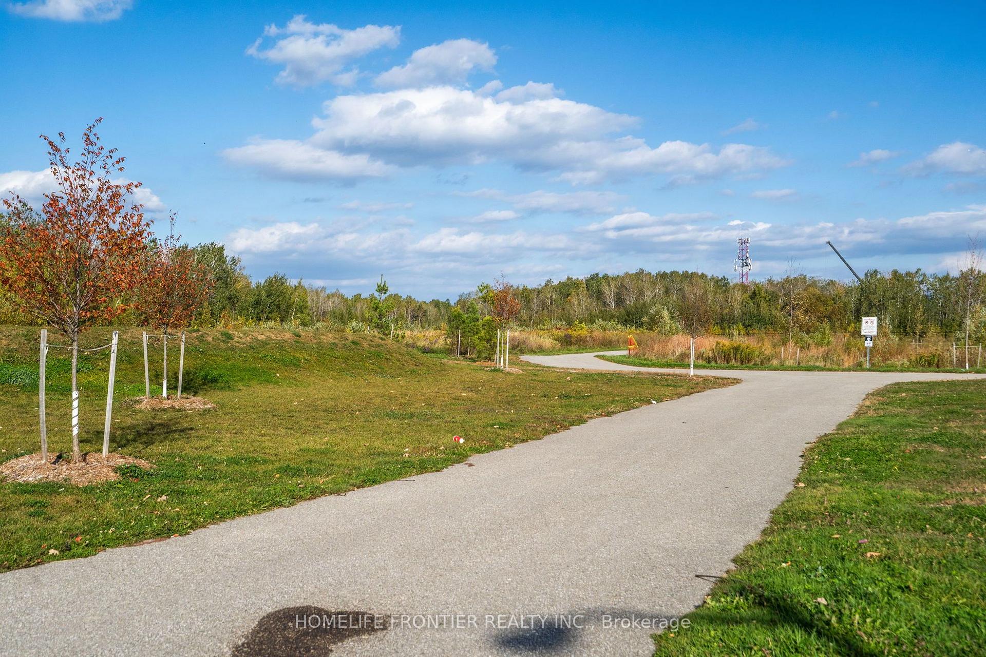 Photo 42 of 1526 Farrow Crescent, Innisfil, Rural Innisfil — HOMEH