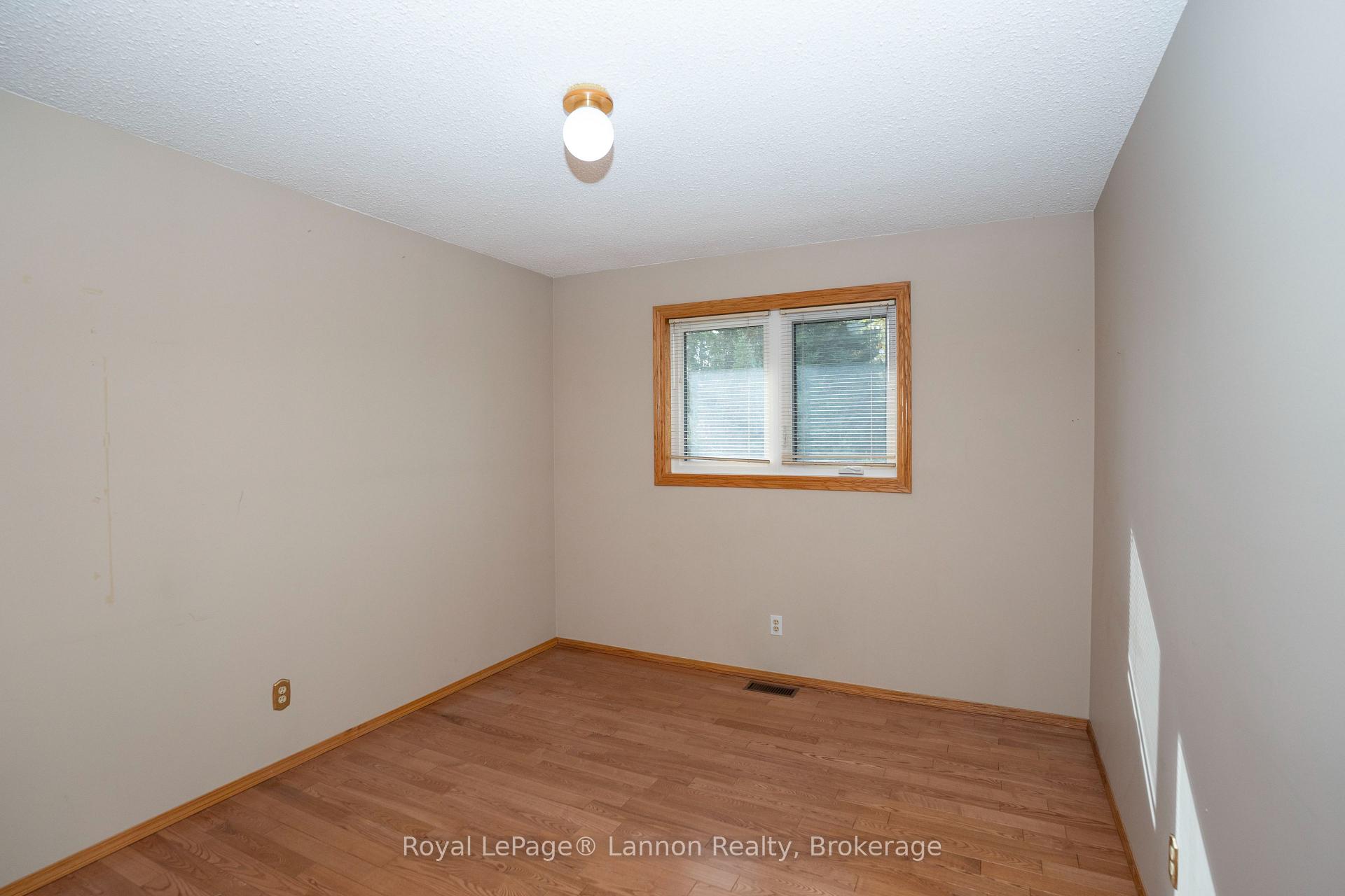 Photo 13 of 101 Suncrest Place, Thunder Bay, Dawson Heights — HOMEH
