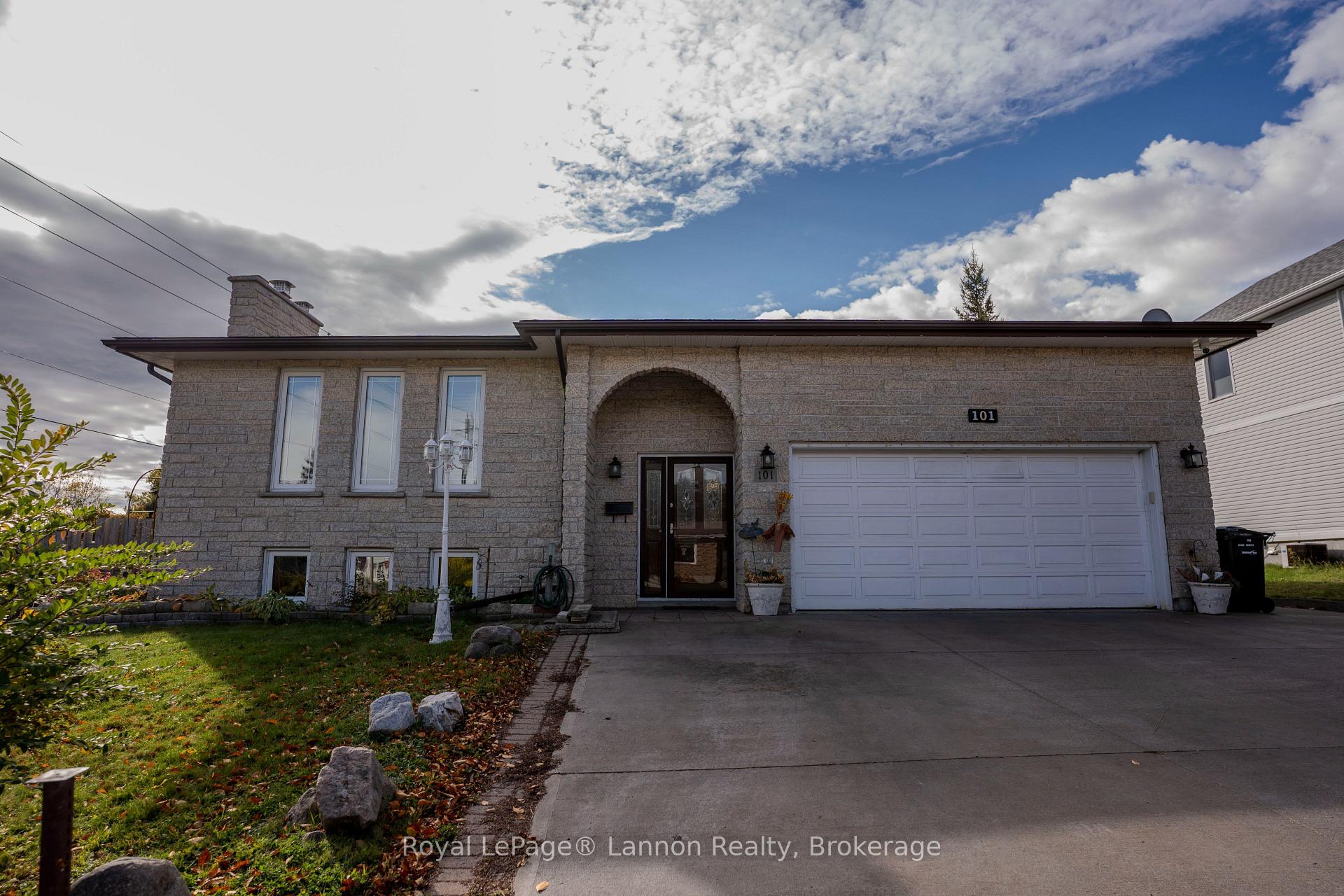 Photo 49 of 101 Suncrest Place, Thunder Bay, Dawson Heights — HOMEH