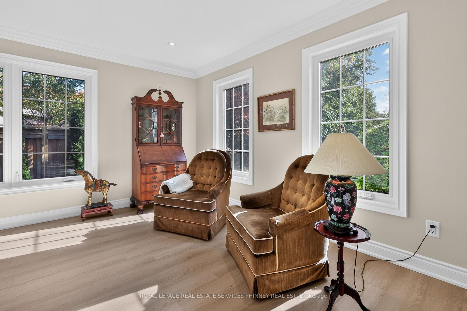 Photo 7 of 3453 Sawmill Valley Drive, Mississauga, Erin Mills — HOMEH