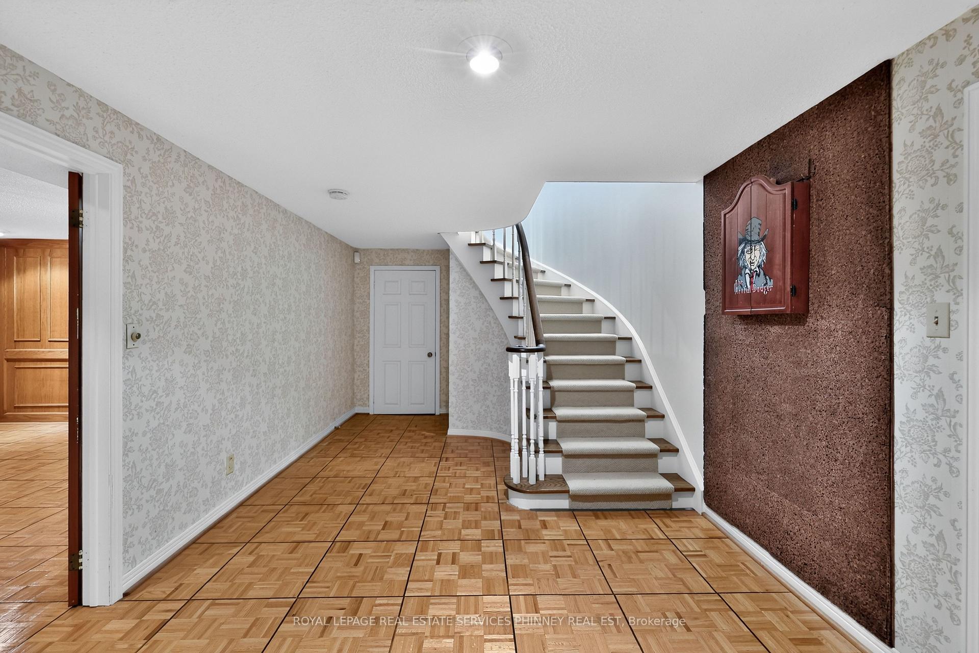 Photo 36 of 3453 Sawmill Valley Drive, Mississauga, Erin Mills — HOMEH