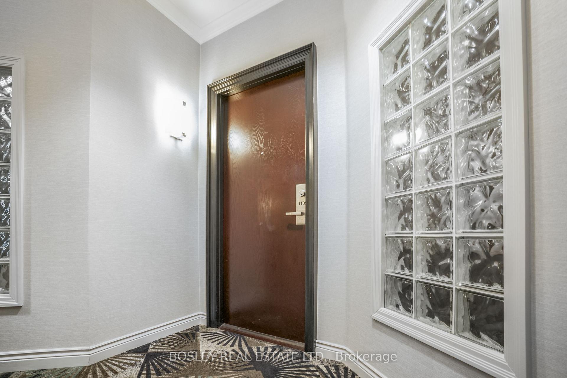 Photo 3 of Unit 1105, 7 King Street E, Toronto, Church-Yonge Corridor — HOMEH