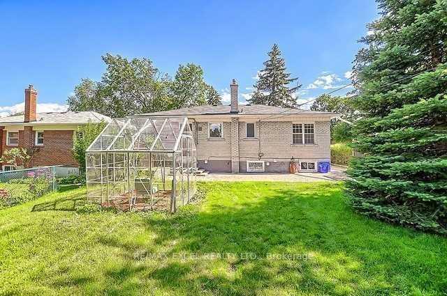 Photo 7 of Unit (Lower Level), 43 Boothbay Crescent, Newmarket, Central Newmarket — HOMEH