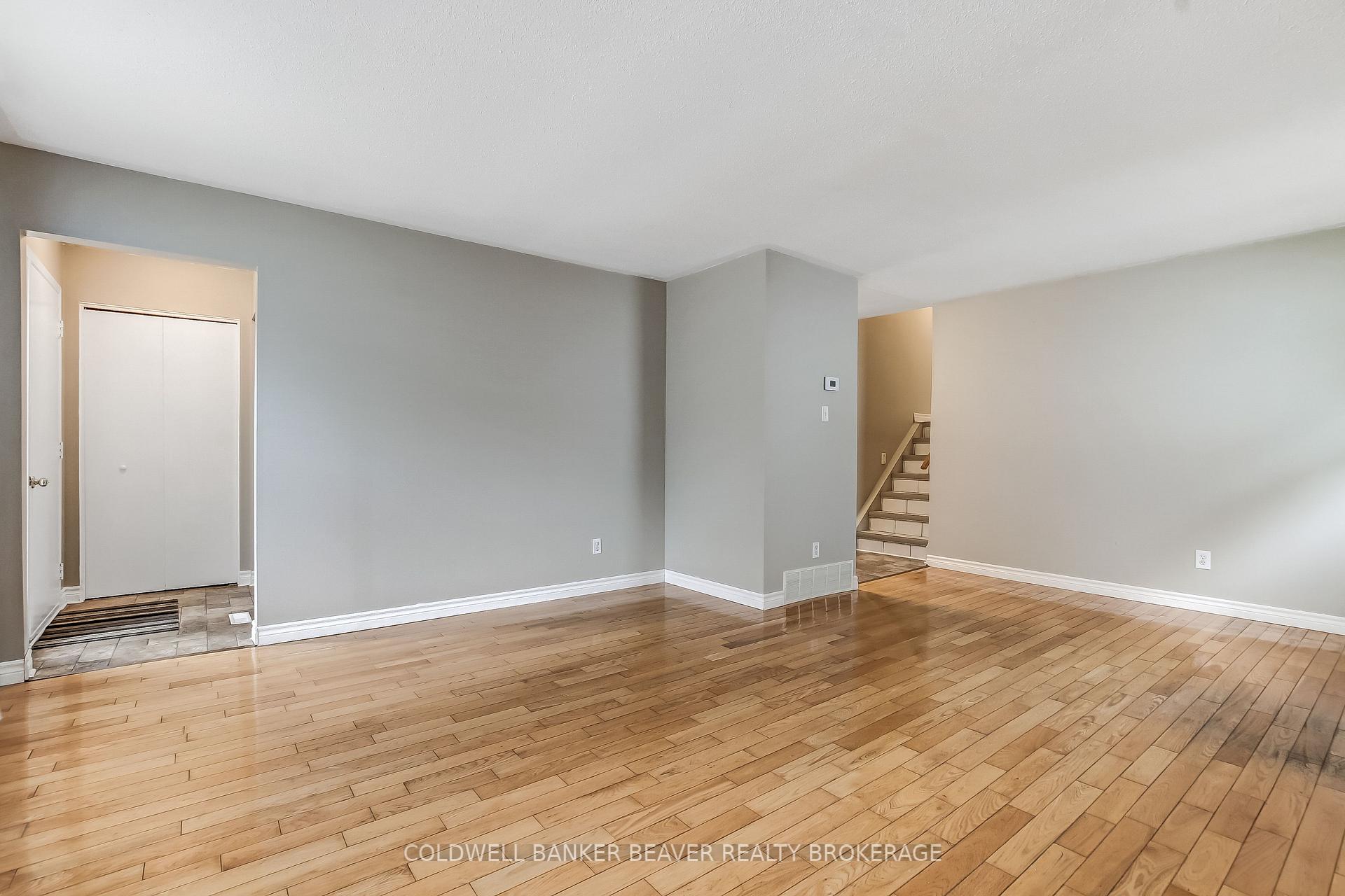 Photo 10 of 39 South Edgeware Road, St. Thomas — HOMEH