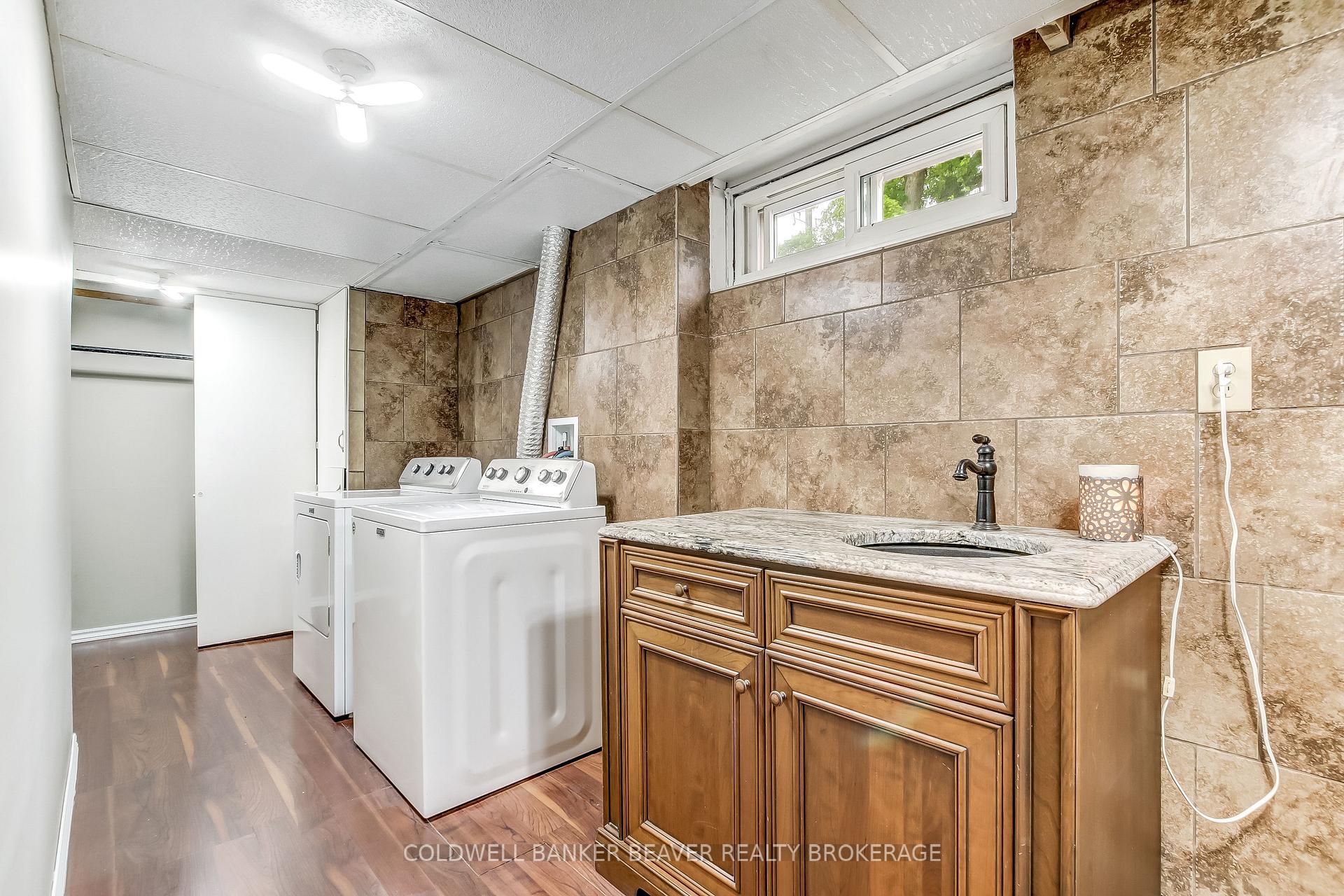 Photo 23 of 39 South Edgeware Road, St. Thomas — HOMEH