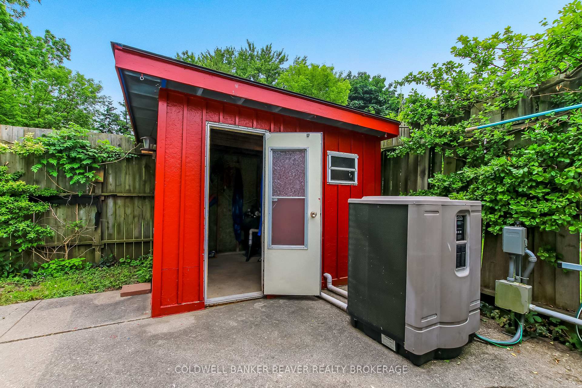 Photo 33 of 39 South Edgeware Road, St. Thomas — HOMEH