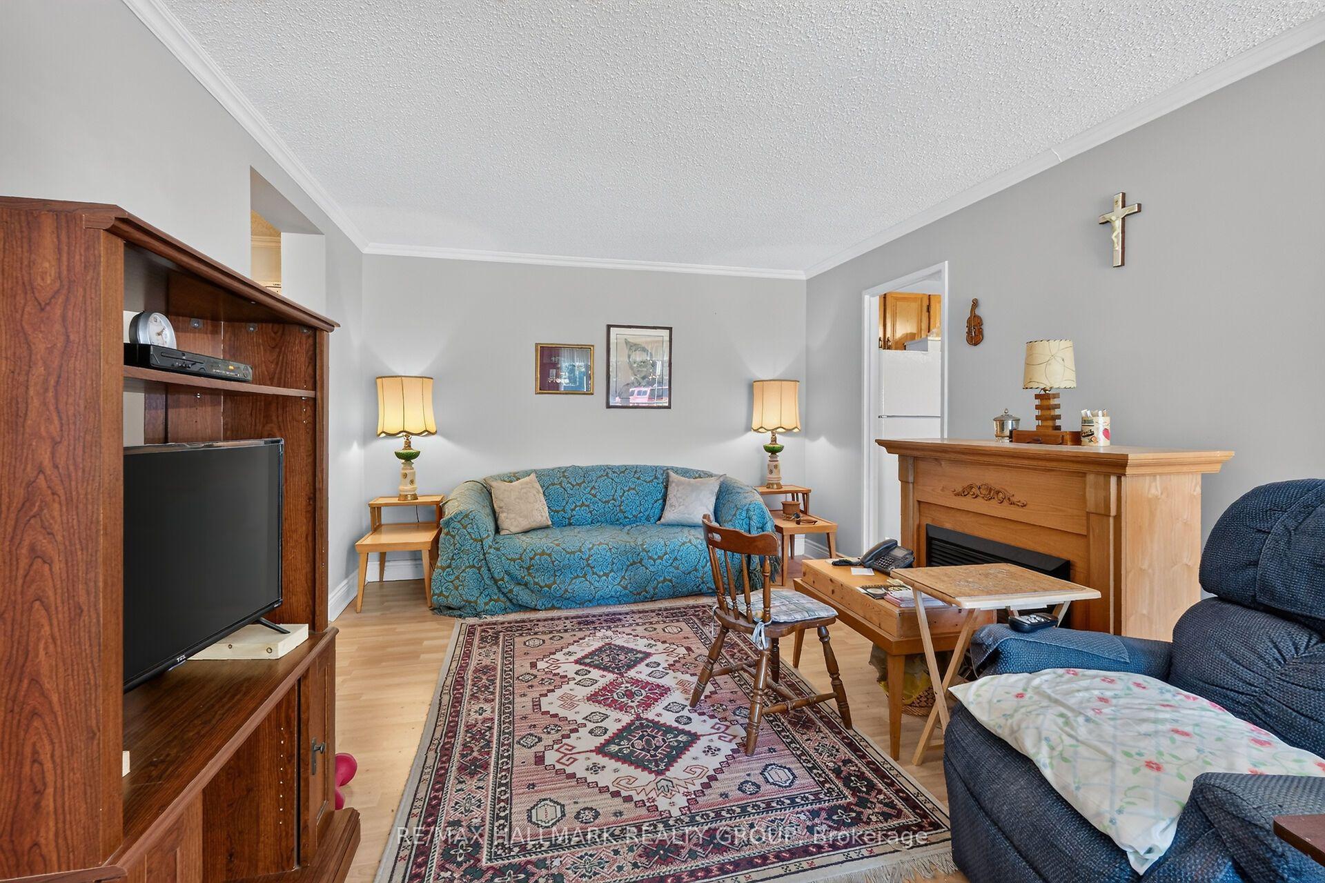 Photo 15 of Unit 114, 1485 Baseline Road, Ottawa, Copeland Park — HOMEH