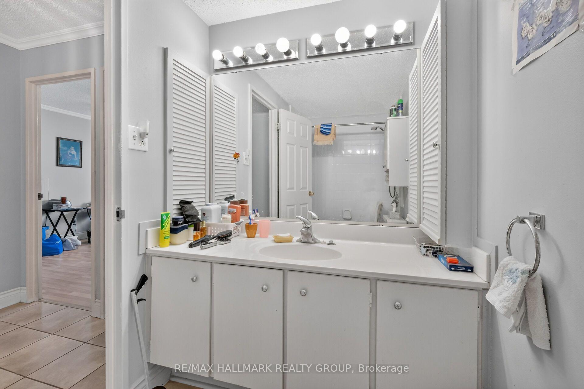 Photo 30 of Unit 114, 1485 Baseline Road, Ottawa, Copeland Park — HOMEH