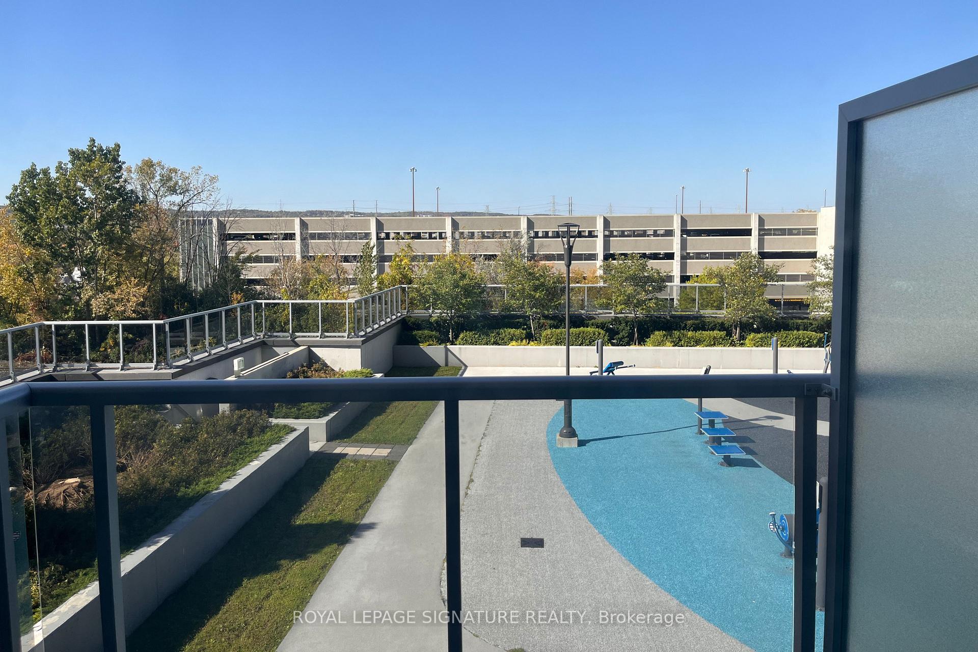 Photo 12 of Unit 505, 2081 Fairview Street, Burlington, Freeman — HOMEH