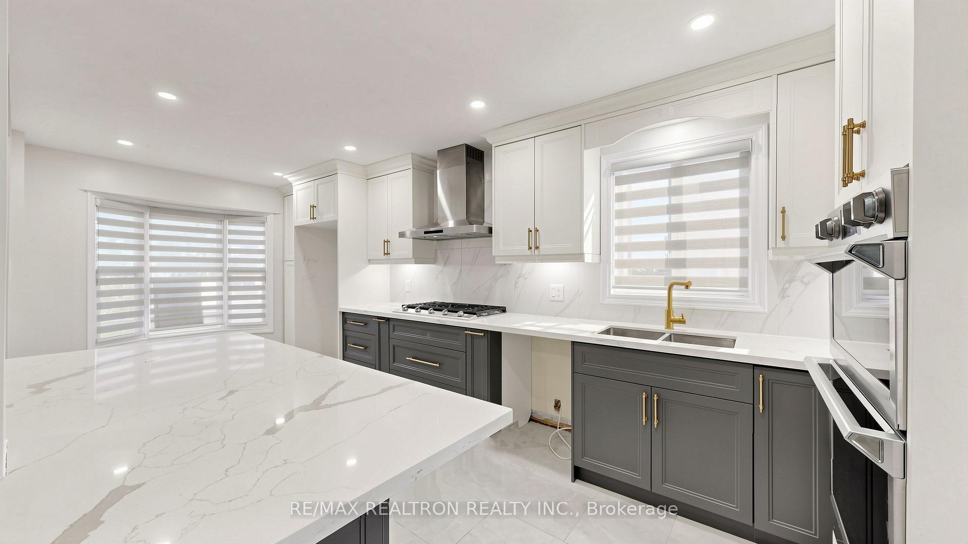 Photo 9 of 72 Halfmoon Square, Scarborough, Highland Creek — HOMEH