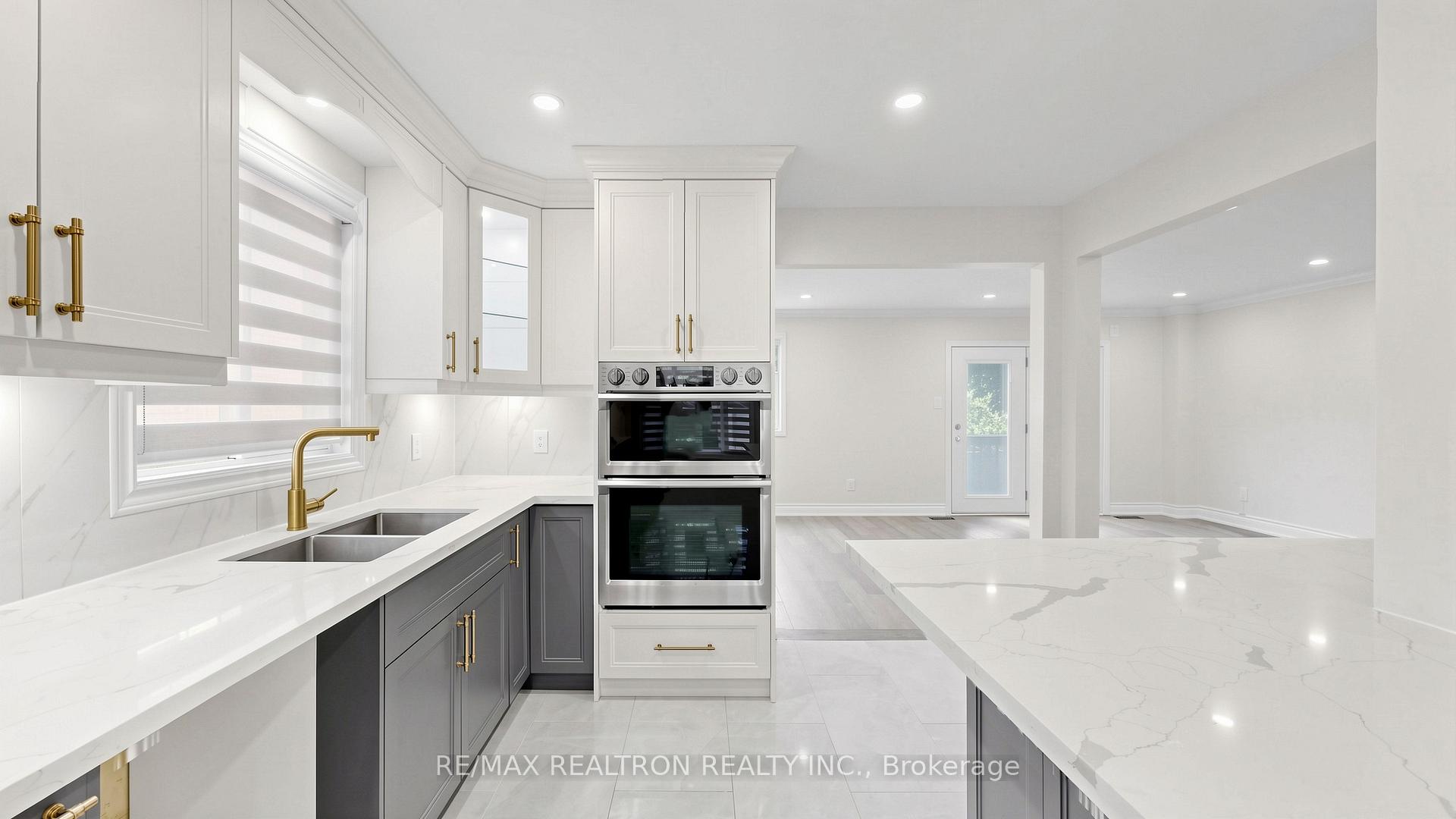 Photo 12 of 72 Halfmoon Square, Scarborough, Highland Creek — HOMEH