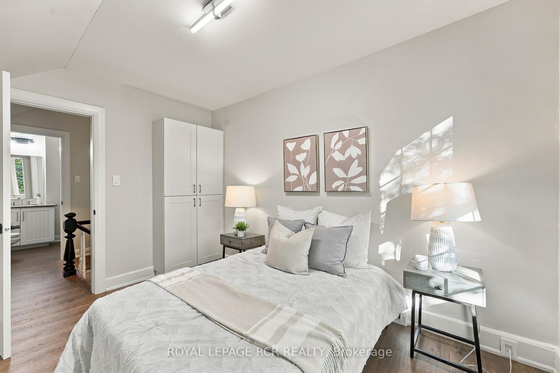 Photo 24 of 35 Metcalfe Street, Aurora, Aurora Village — HOMEH