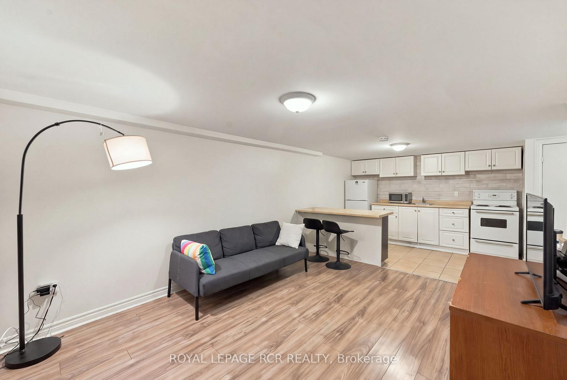 Photo 39 of 35 Metcalfe Street, Aurora, Aurora Village — HOMEH