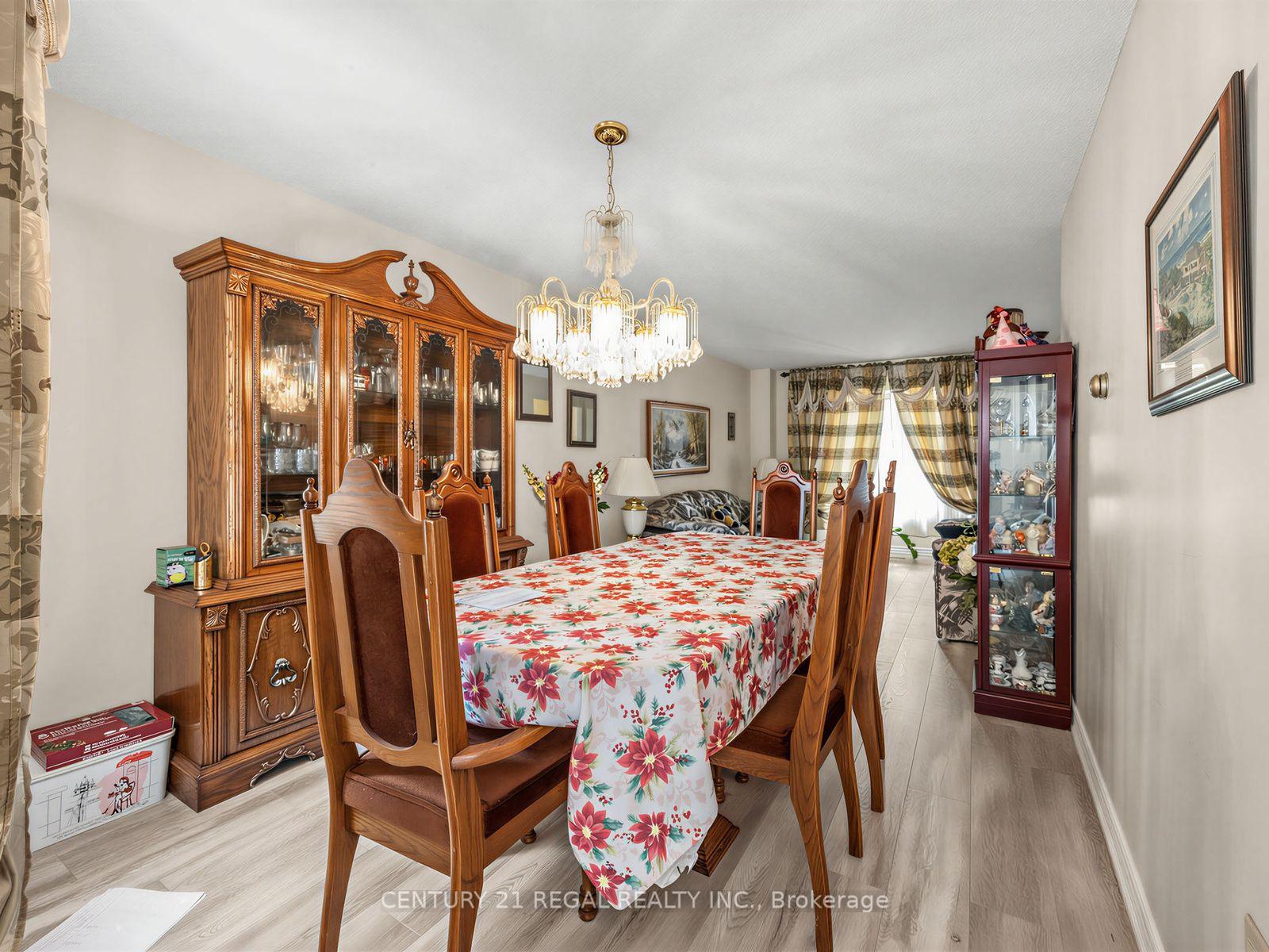 Photo 13 of 41 Coe Drive, Ajax, Central — HOMEH
