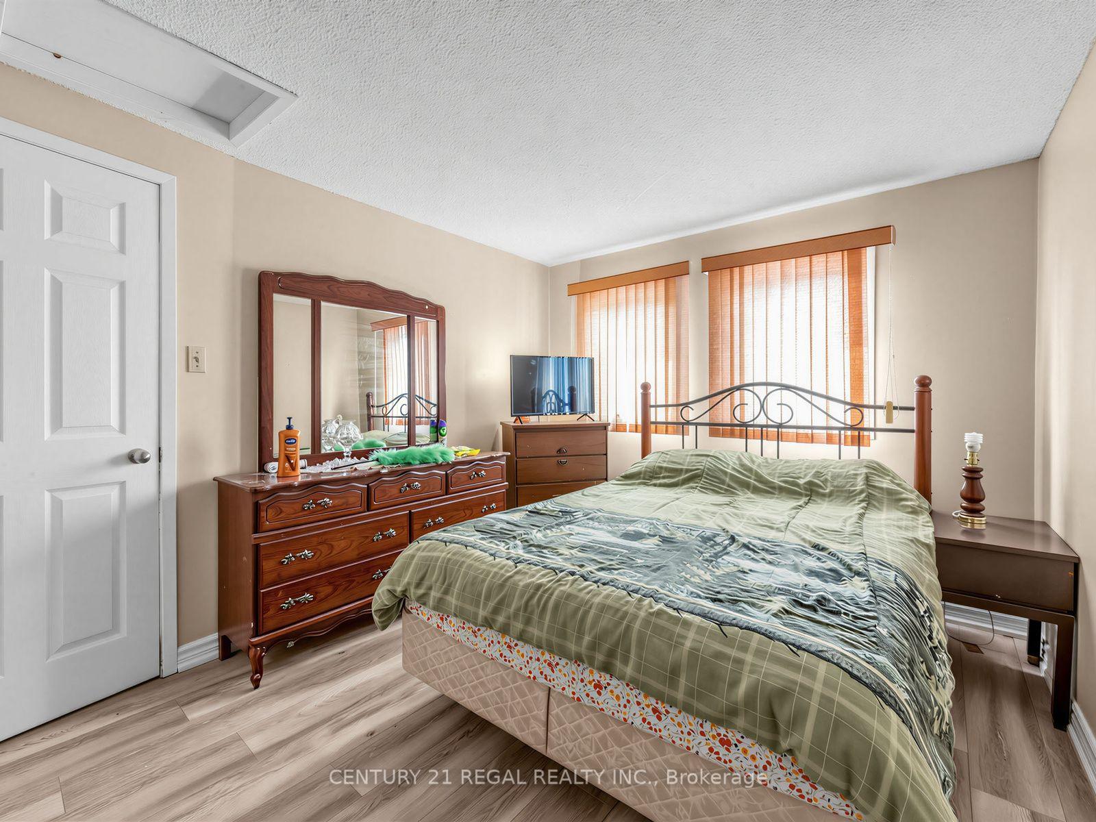 Photo 22 of 41 Coe Drive, Ajax, Central — HOMEH