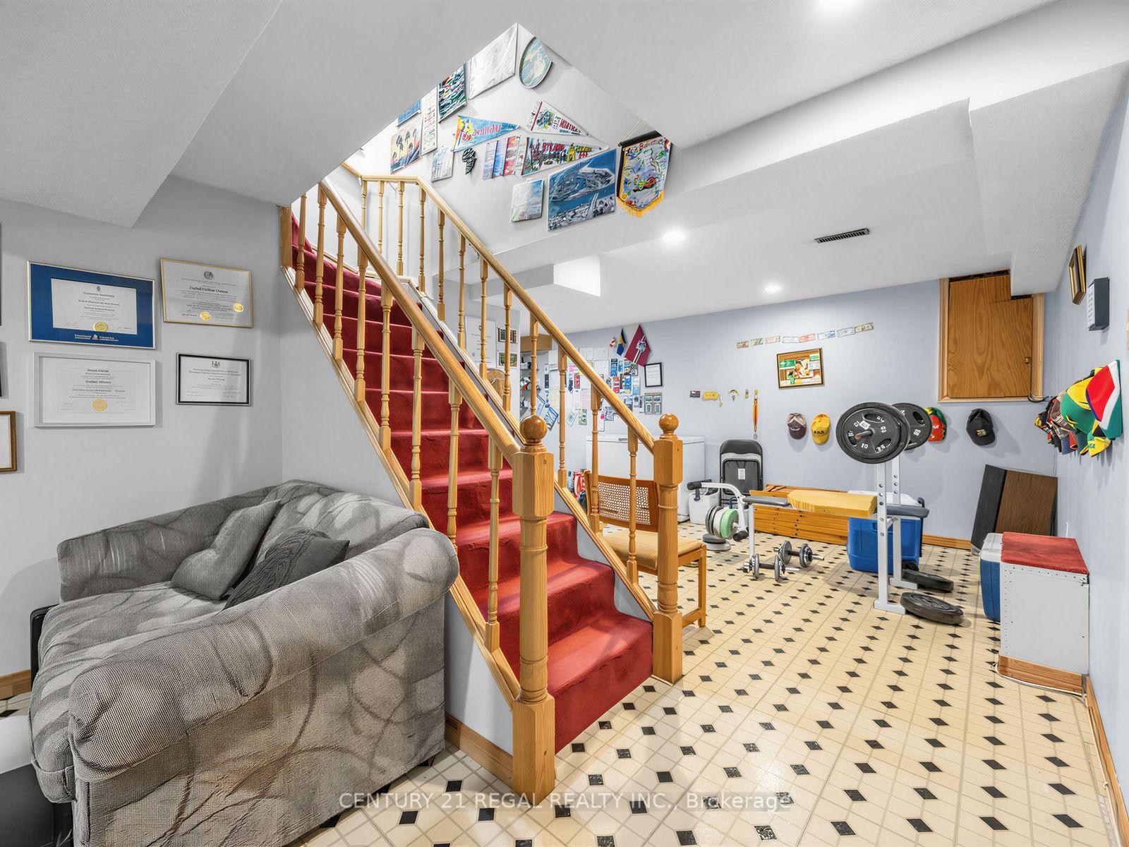 Photo 29 of 41 Coe Drive, Ajax, Central — HOMEH