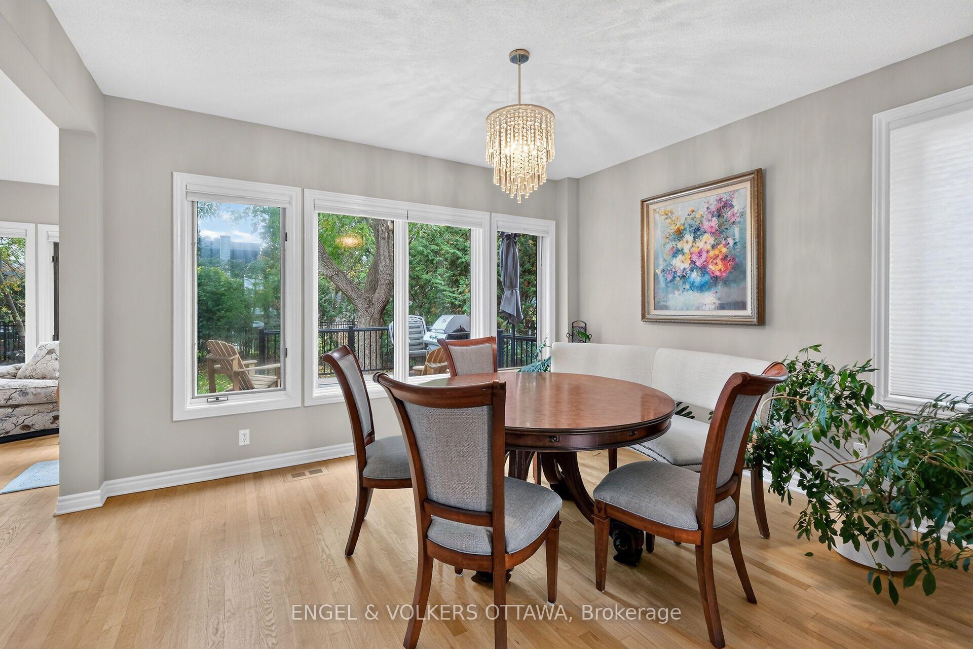 Photo 12 of 628 Byron Avenue, Ottawa, McKellar/Highland — HOMEH