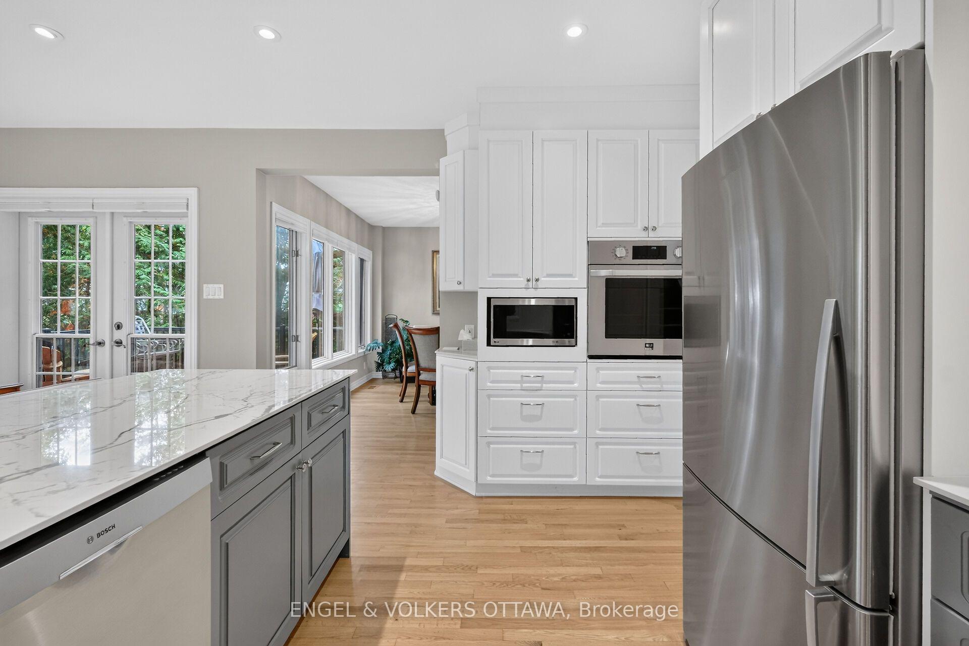 Photo 16 of 628 Byron Avenue, Ottawa, McKellar/Highland — HOMEH