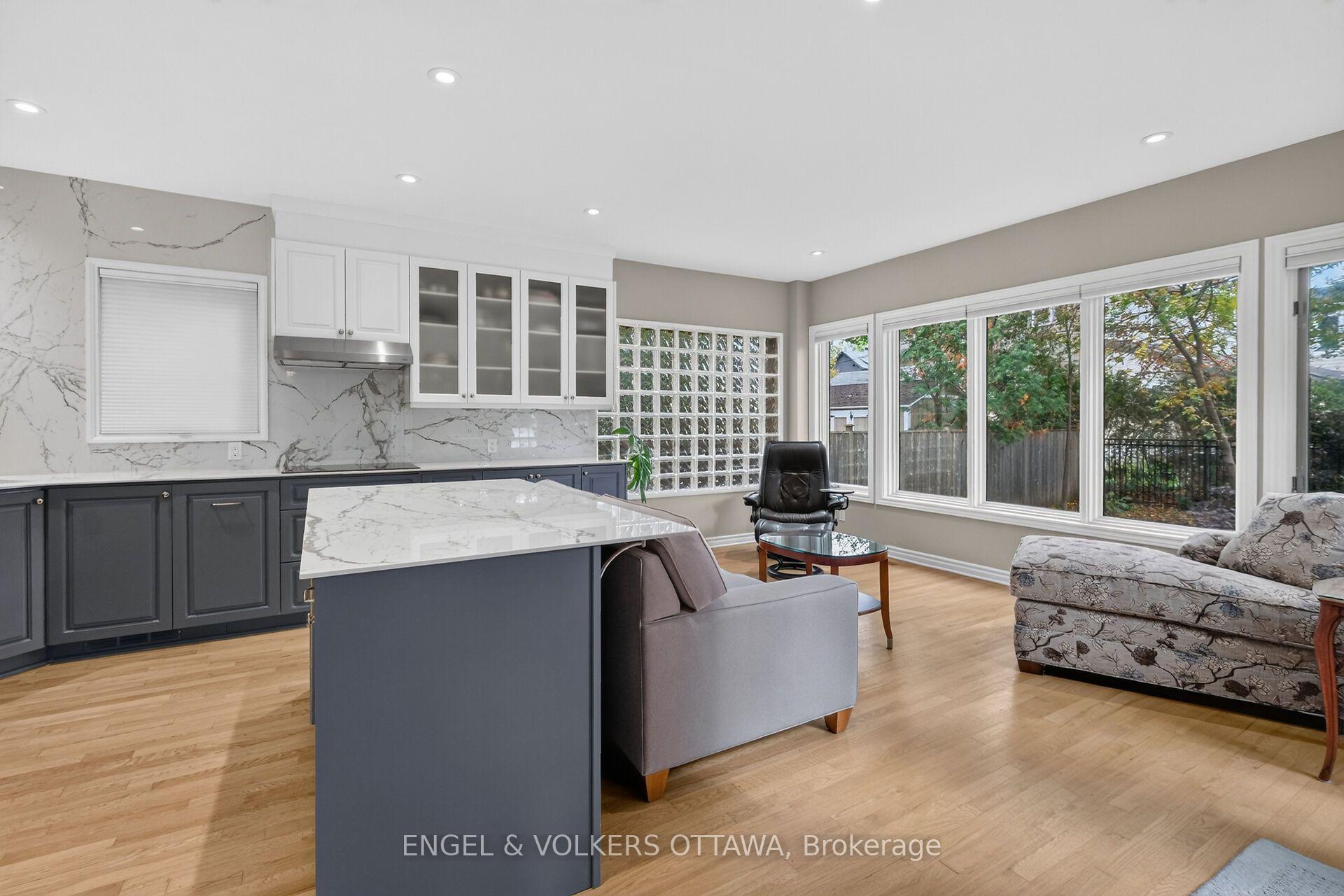 Photo 19 of 628 Byron Avenue, Ottawa, McKellar/Highland — HOMEH