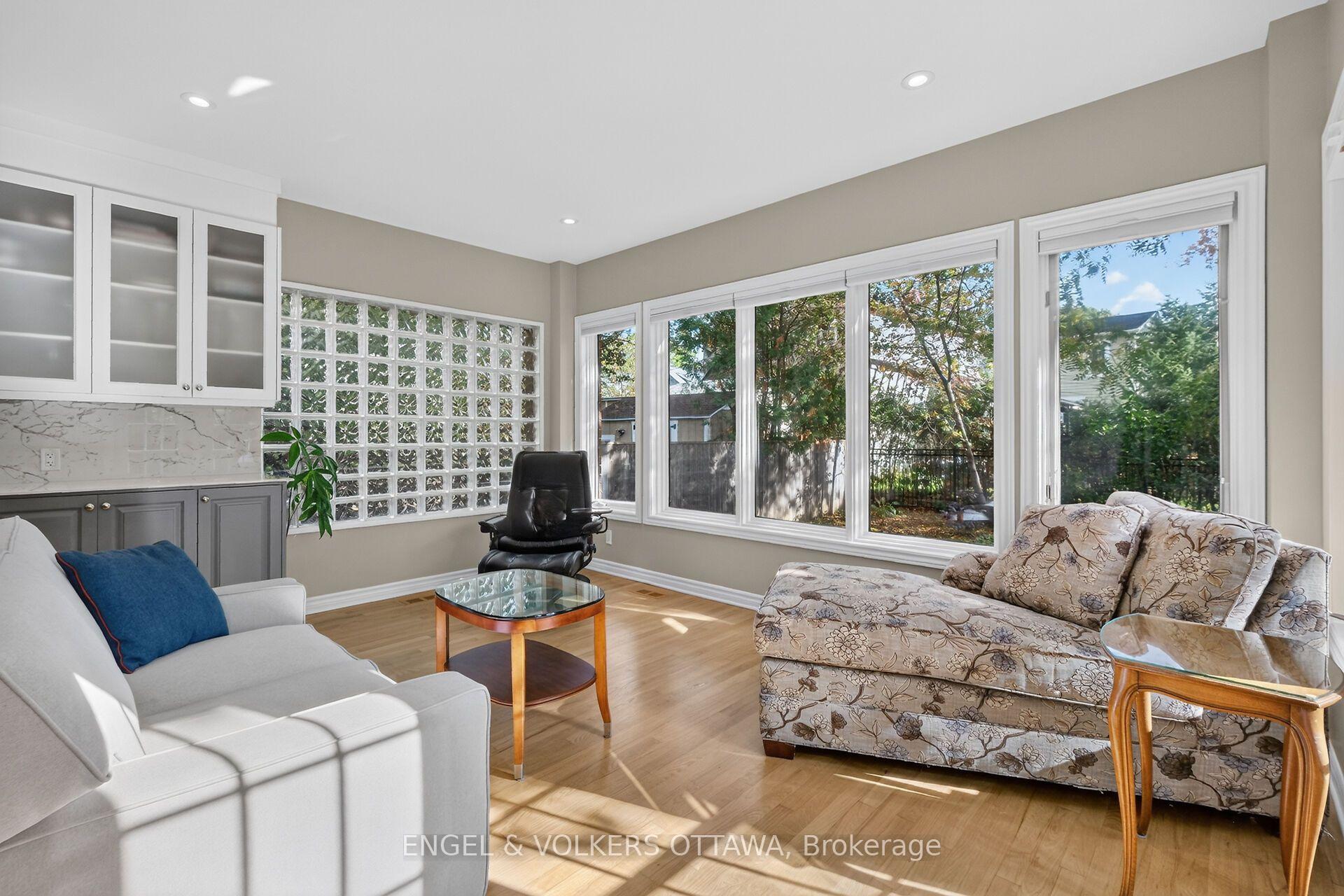 Photo 21 of 628 Byron Avenue, Ottawa, McKellar/Highland — HOMEH