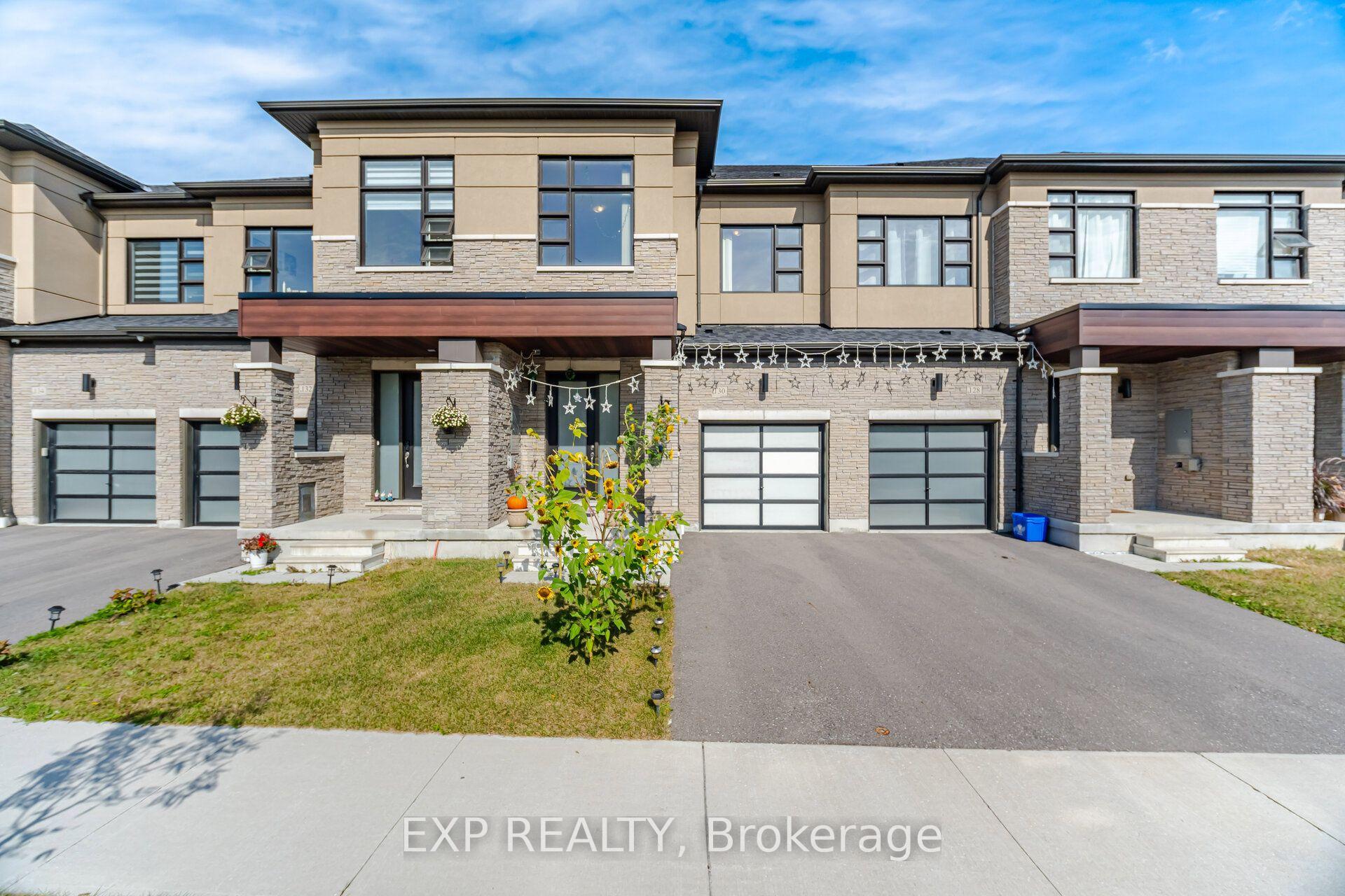 Photo 2 of 130 Ogston Crescent, Whitby, Rural Whitby — HOMEH
