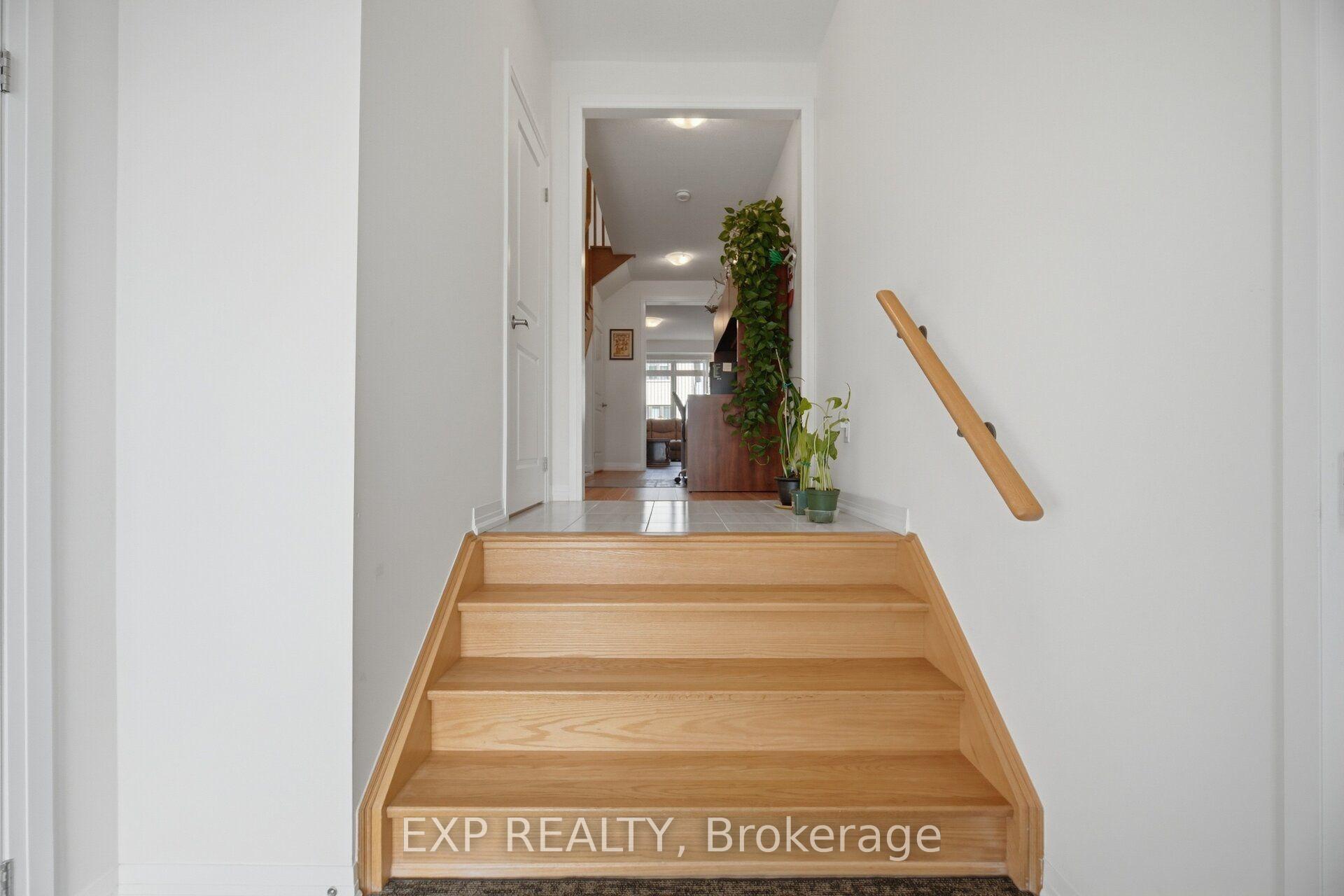 Photo 7 of 130 Ogston Crescent, Whitby, Rural Whitby — HOMEH
