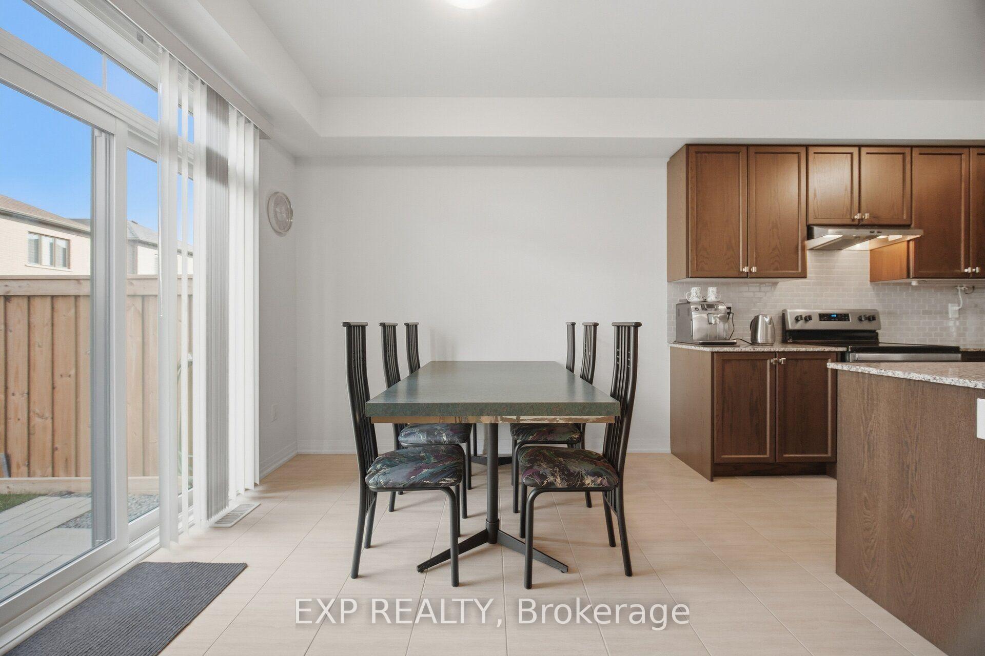 Photo 12 of 130 Ogston Crescent, Whitby, Rural Whitby — HOMEH