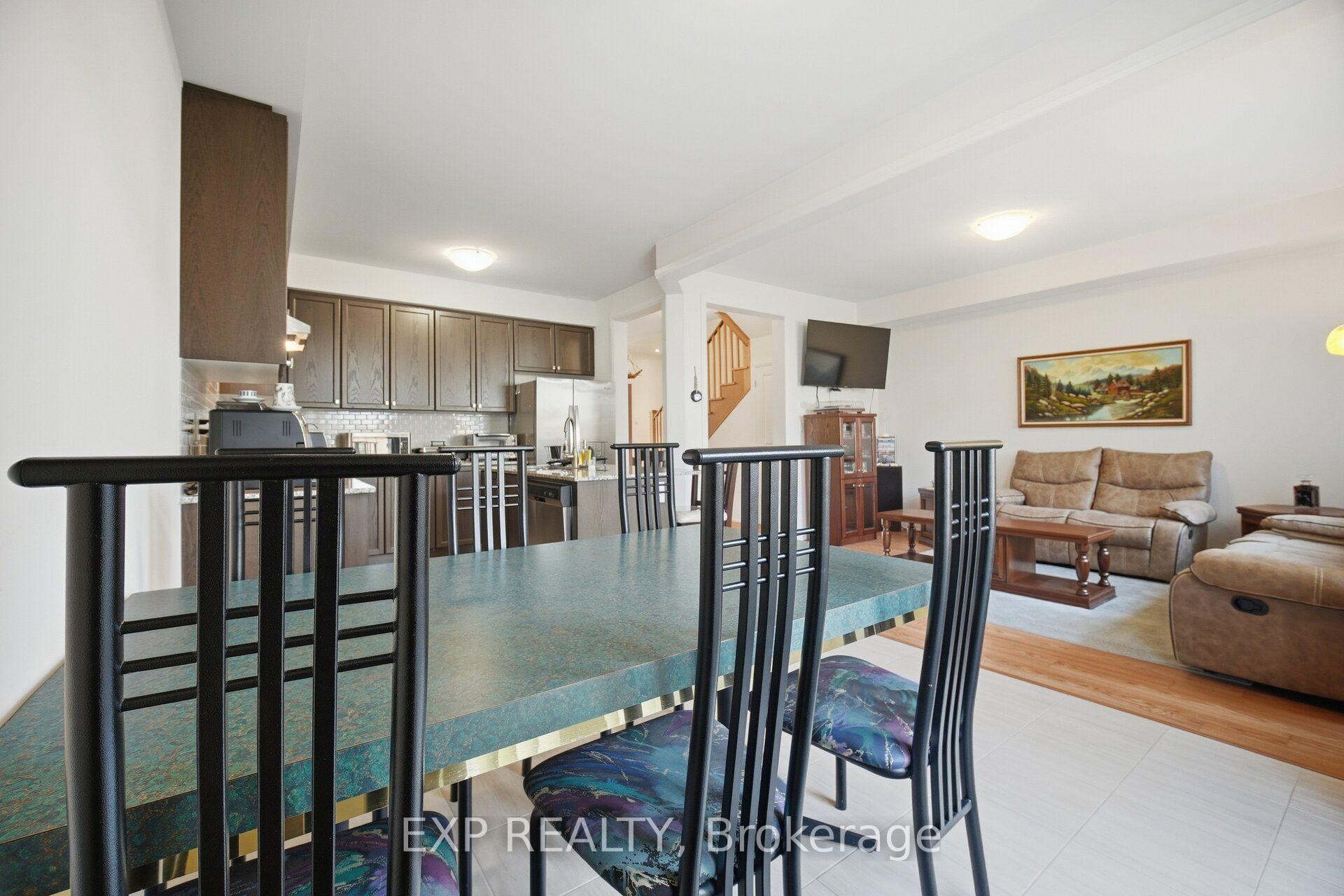 Photo 13 of 130 Ogston Crescent, Whitby, Rural Whitby — HOMEH