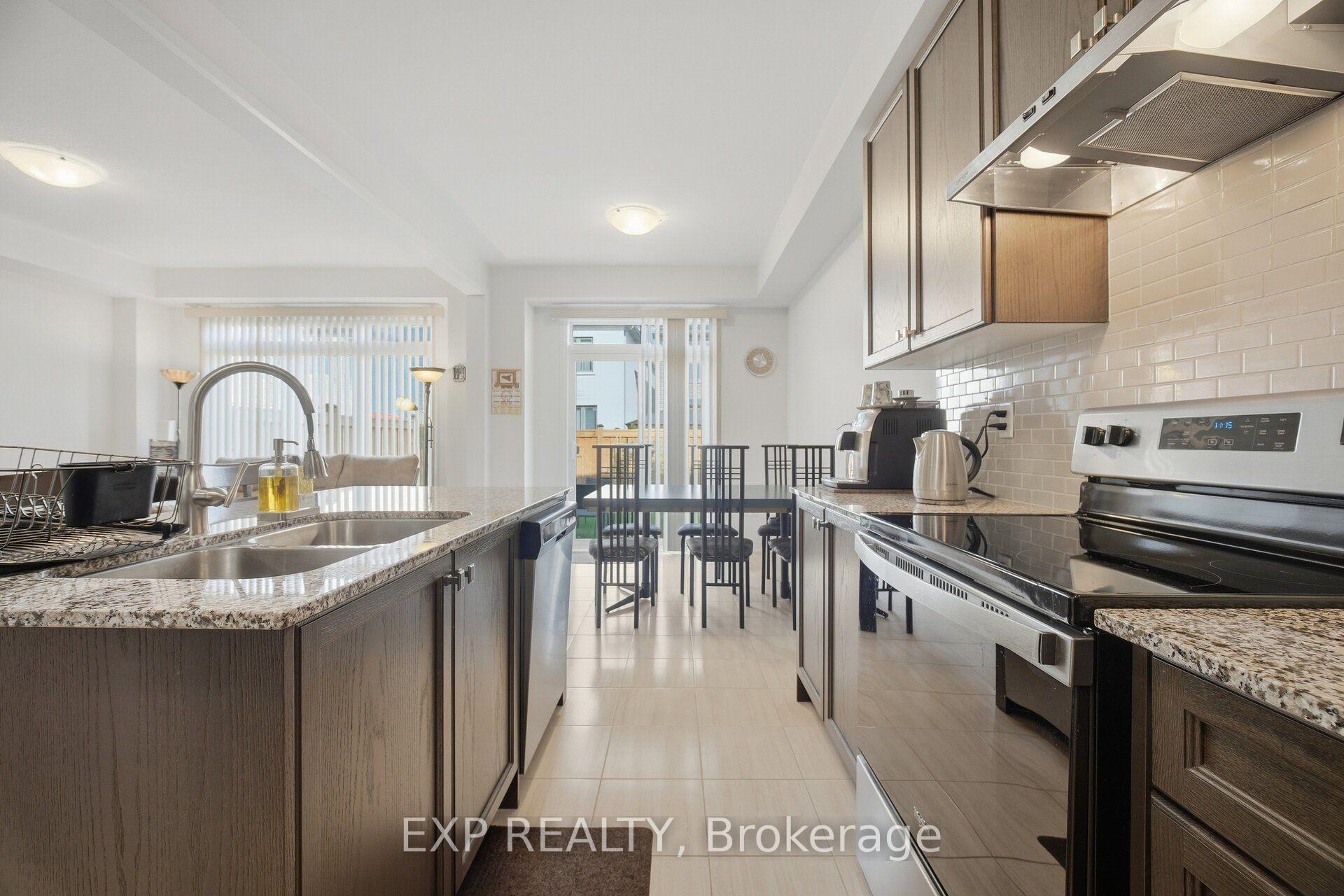 Photo 14 of 130 Ogston Crescent, Whitby, Rural Whitby — HOMEH