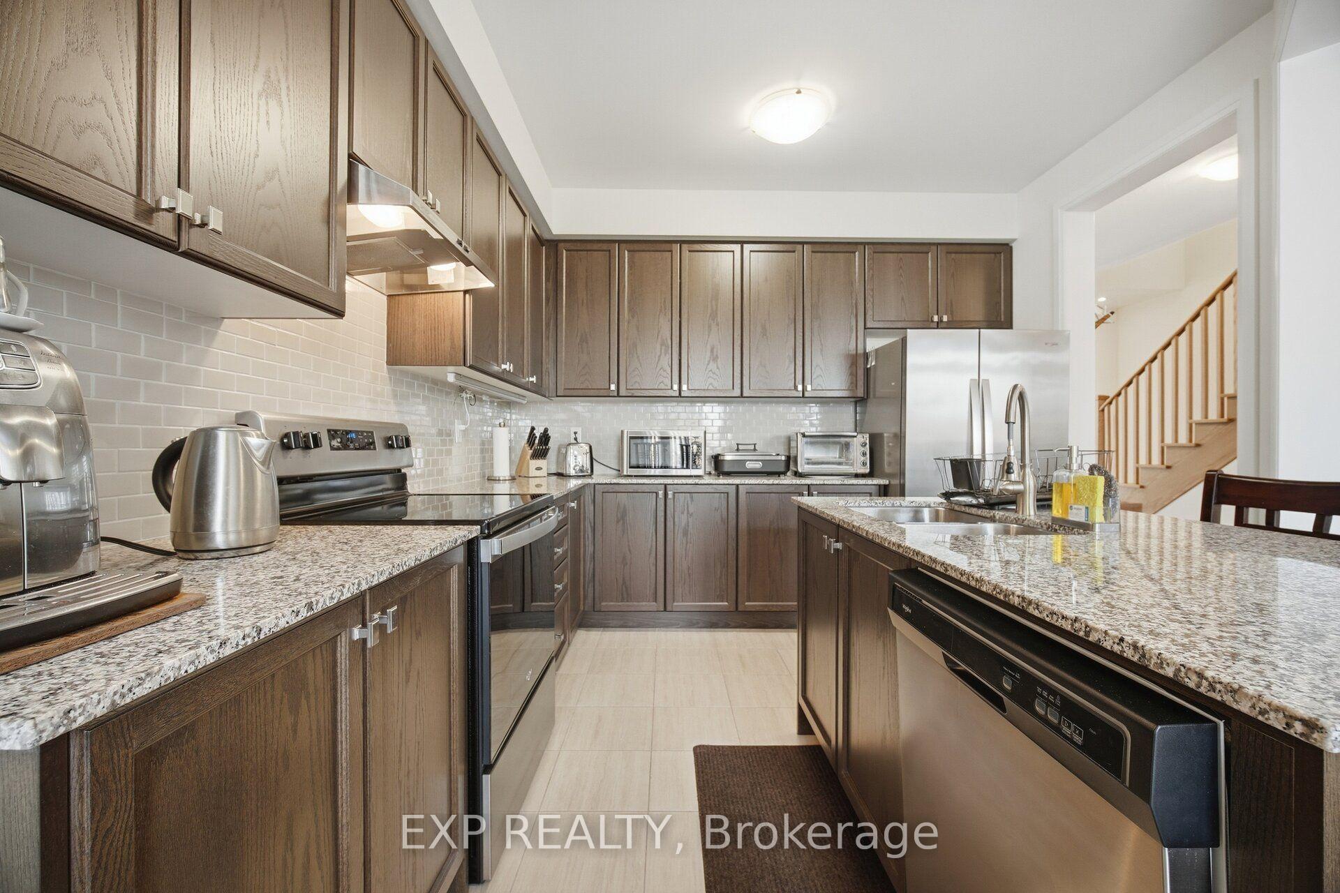 Photo 15 of 130 Ogston Crescent, Whitby, Rural Whitby — HOMEH