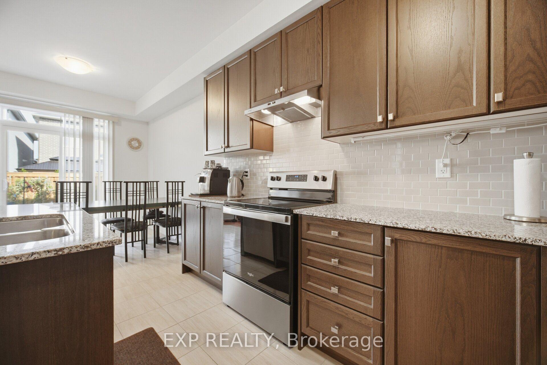 Photo 16 of 130 Ogston Crescent, Whitby, Rural Whitby — HOMEH