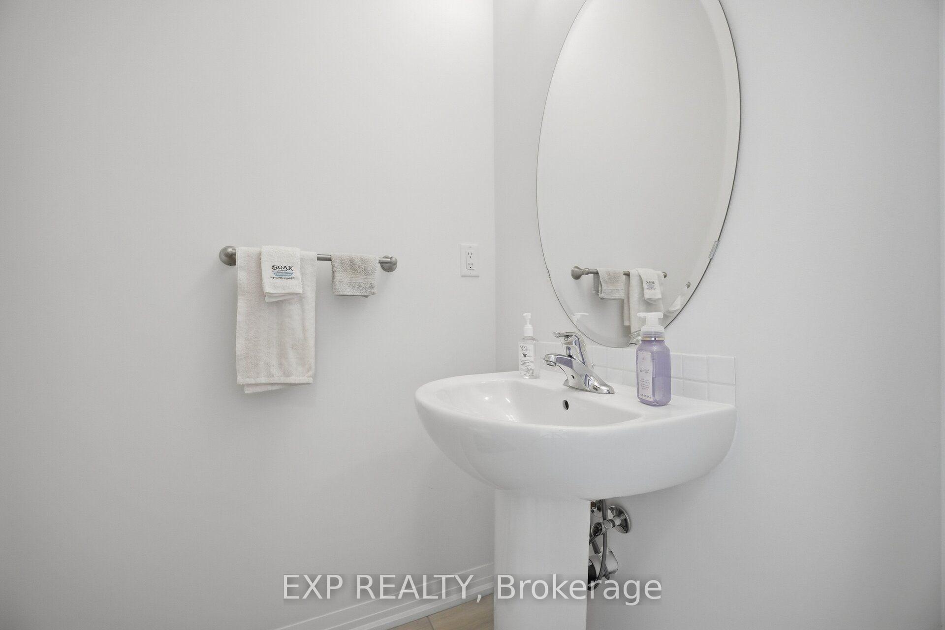 Photo 21 of 130 Ogston Crescent, Whitby, Rural Whitby — HOMEH