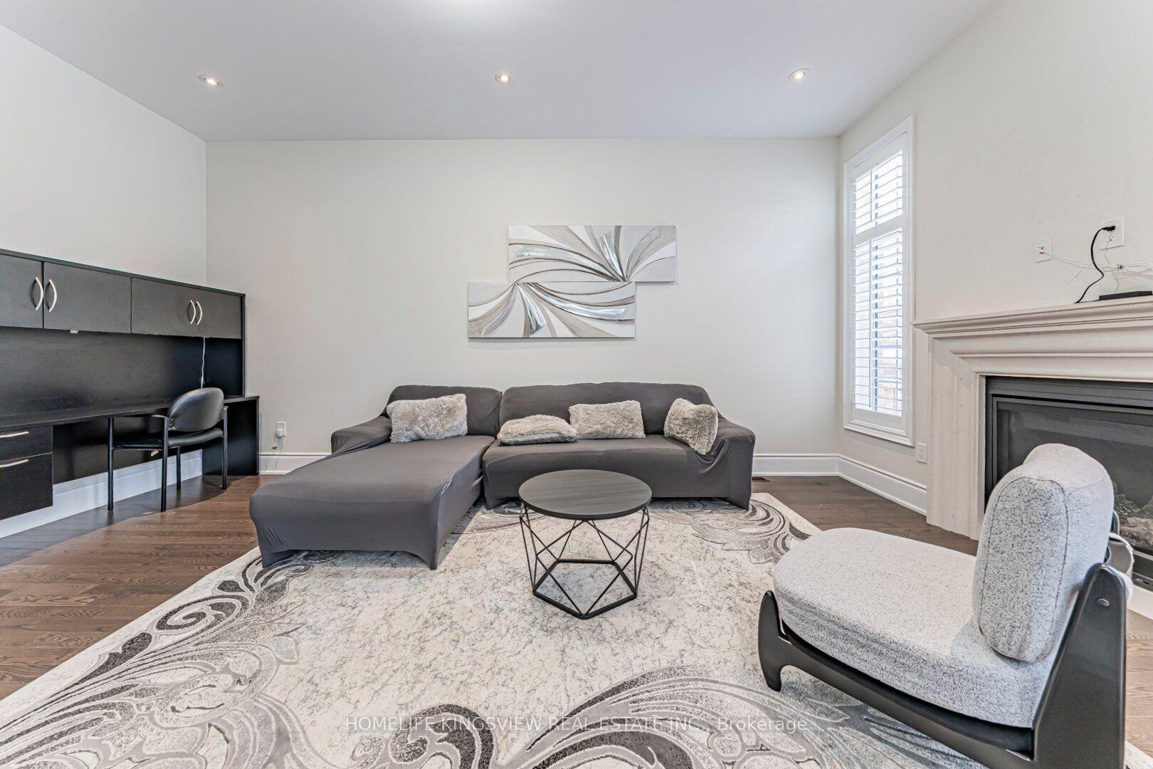 Photo 21 of 61 Ross Vennare Crescent, Vaughan, Kleinburg — HOMEH