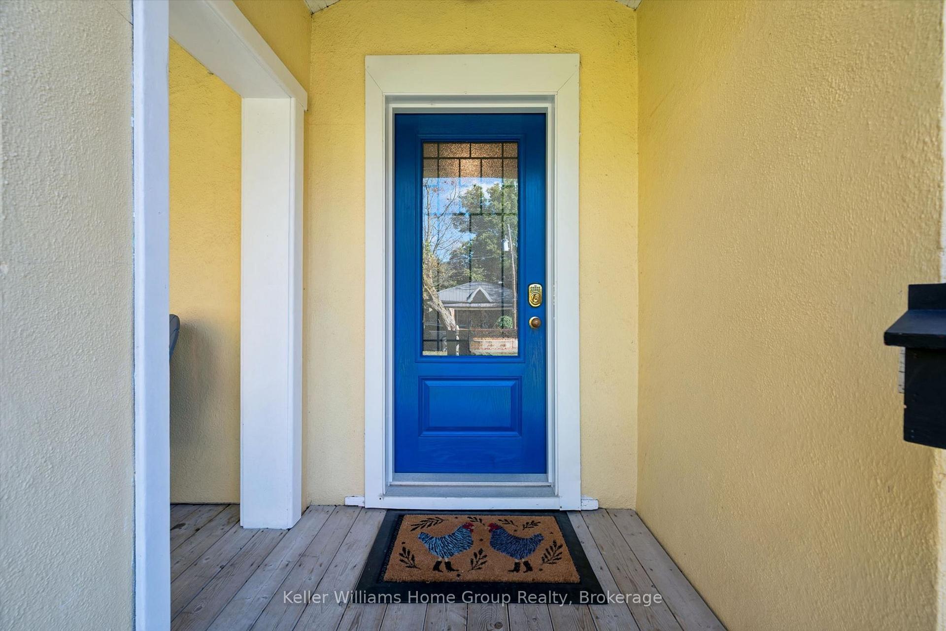 Photo 8 of 18 Aberdeen Street, Guelph, Downtown — HOMEH