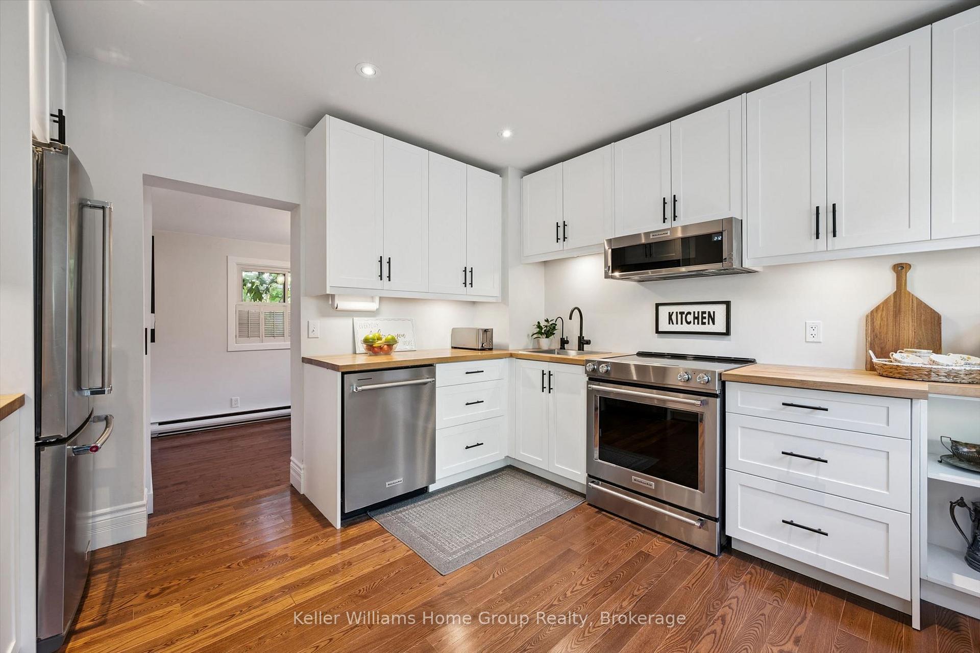 Photo 13 of 18 Aberdeen Street, Guelph, Downtown — HOMEH