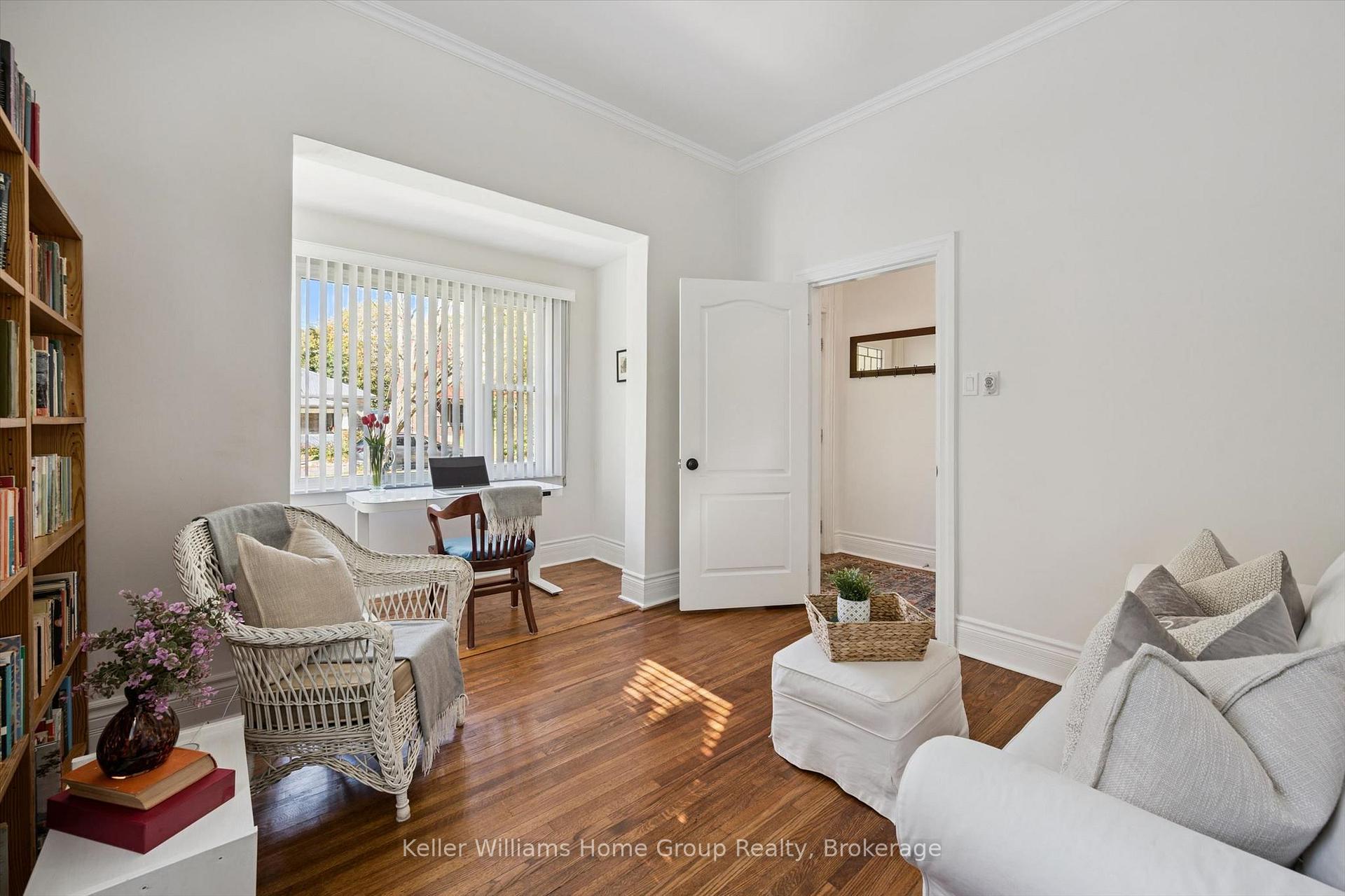 Photo 20 of 18 Aberdeen Street, Guelph, Downtown — HOMEH