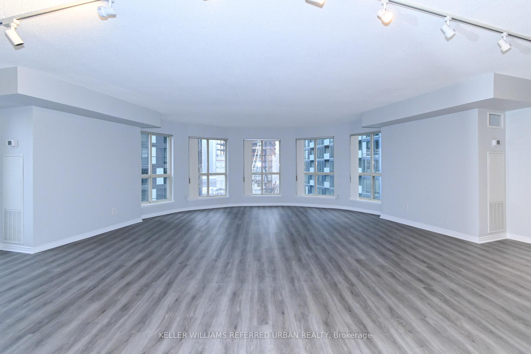 Photo 17 of Unit 1604, 25 The Esplanade, Toronto, Waterfront Communities — HOMEH